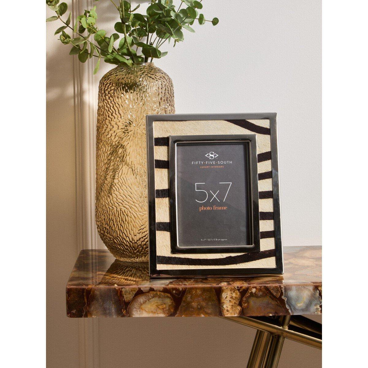 Black White - Fifty Five South - Kensington Townhouse 5in x 7in Zebra Design Photo - 1