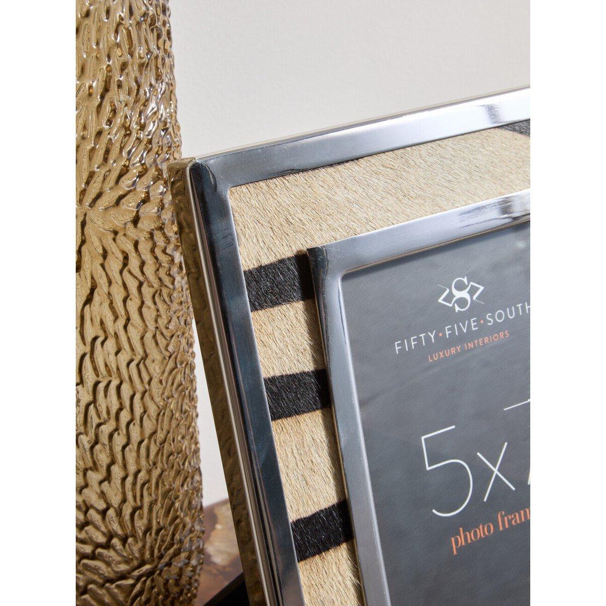 Black White - Fifty Five South - Kensington Townhouse 5in x 7in Zebra Design Photo - 2