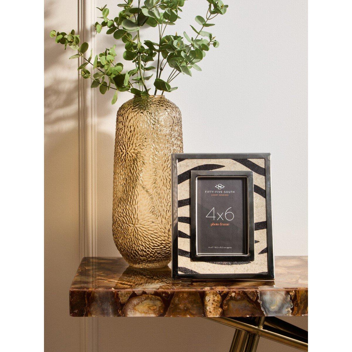 Black White - Fifty Five South - Kensington Townhouse 4in x 6in Zebra Design Photo - 1