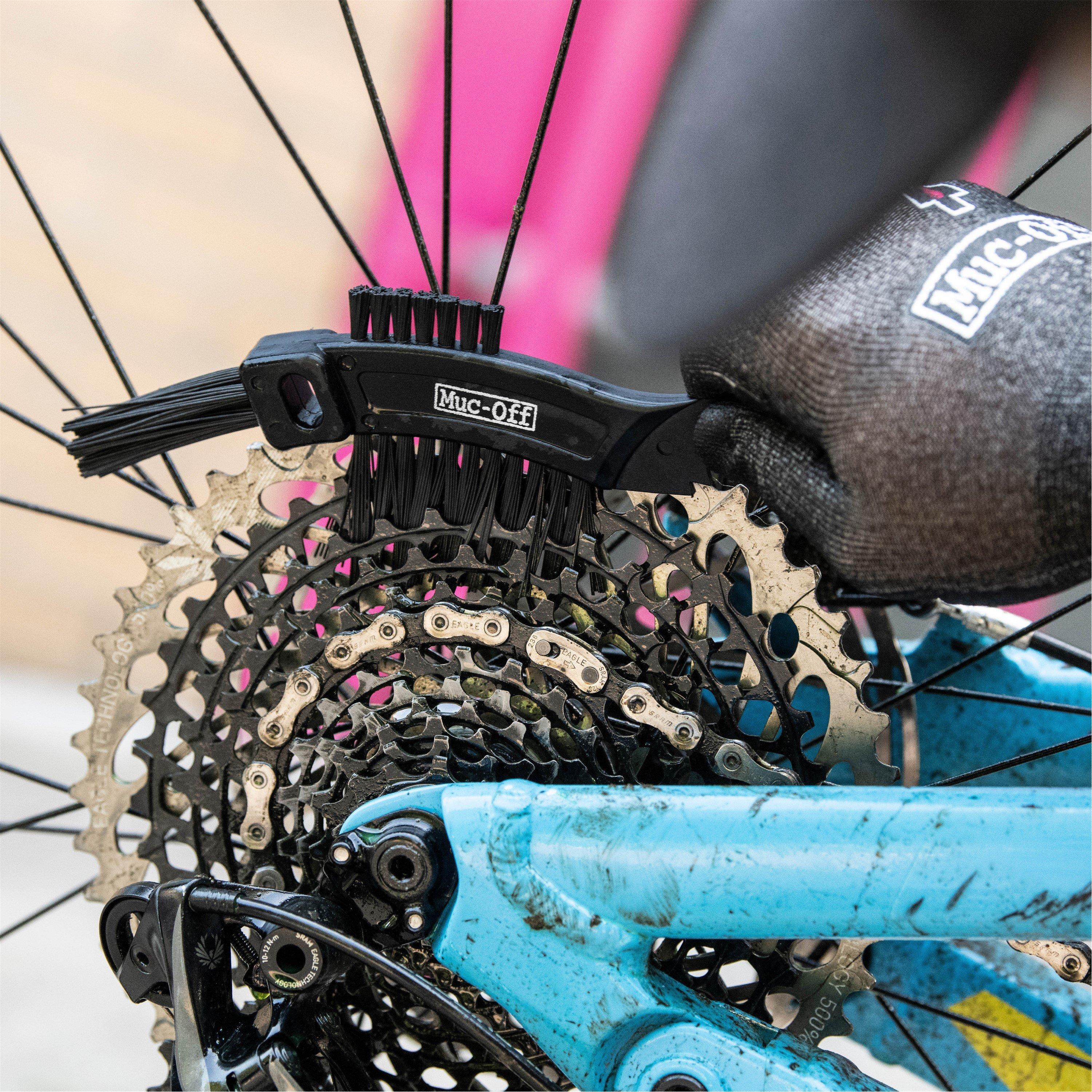 Black - Muc-Off - Claw Brush - 5