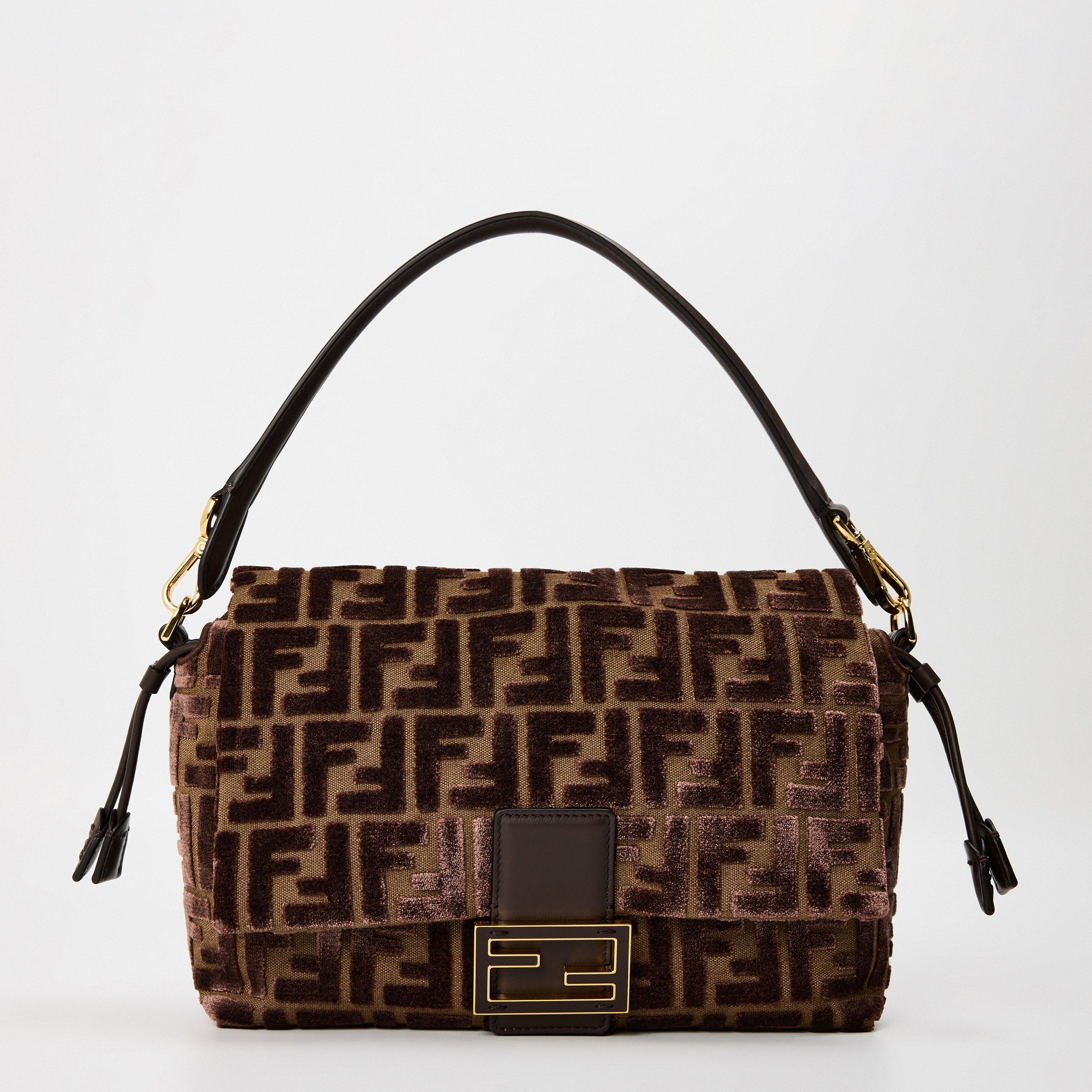 Fendi Women's Mamma Shoulder Bag