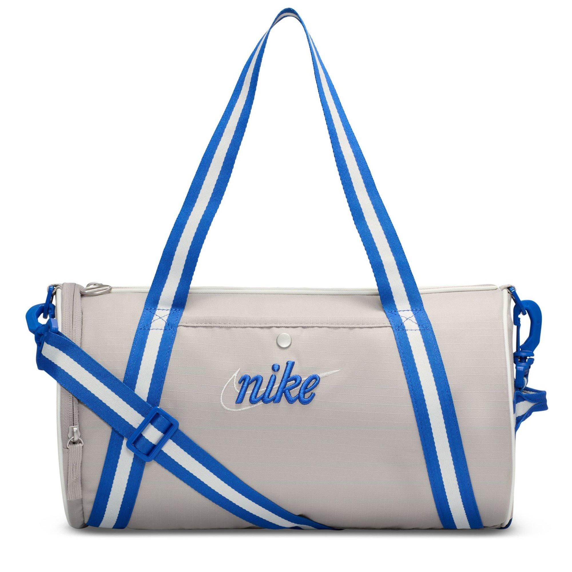 nike travel duffel bags