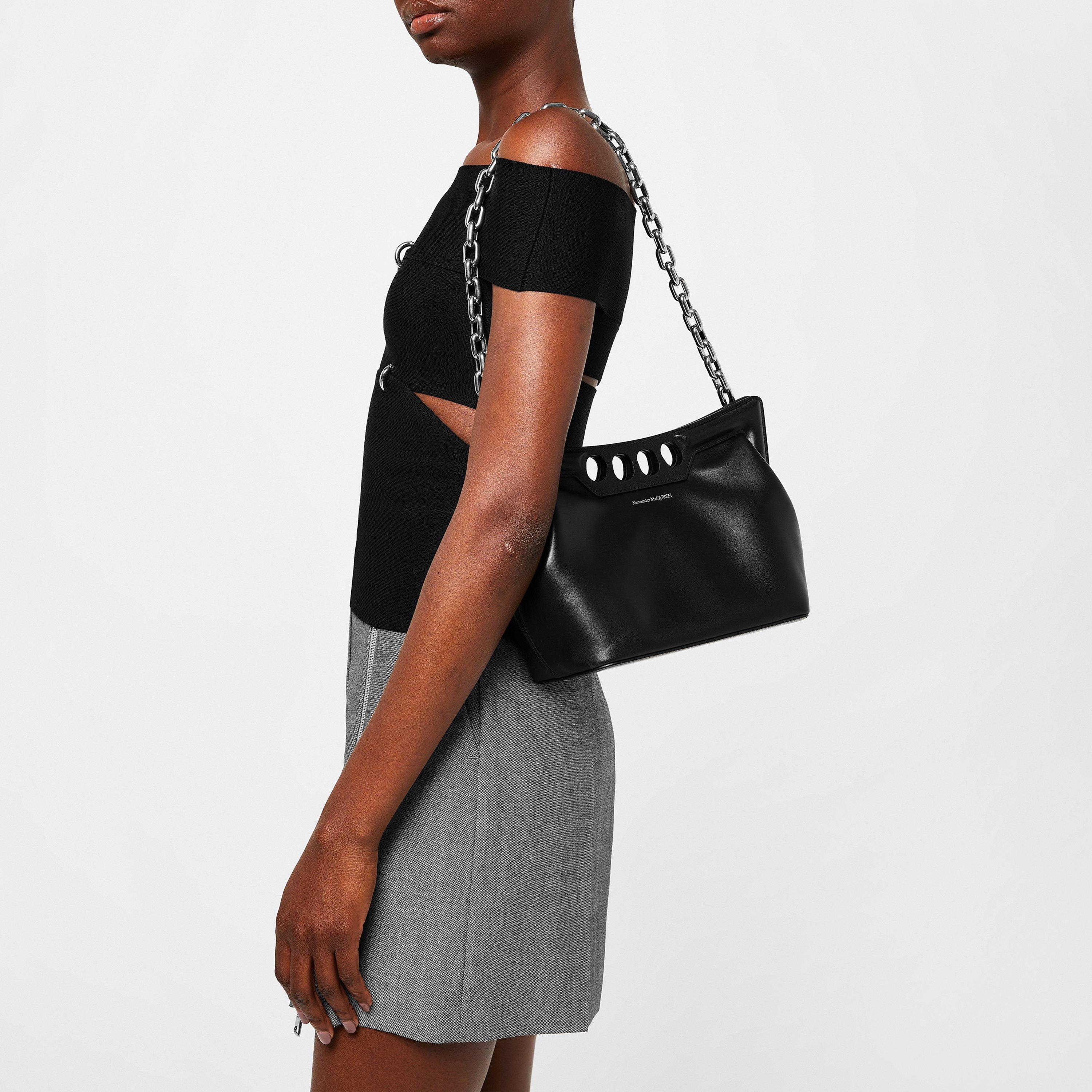 【関税&送料込】Alexander Mcqueen Black Leather Mini Peak Cr Alexander McQueen | The Peak Small Bag | Crossbody Bags