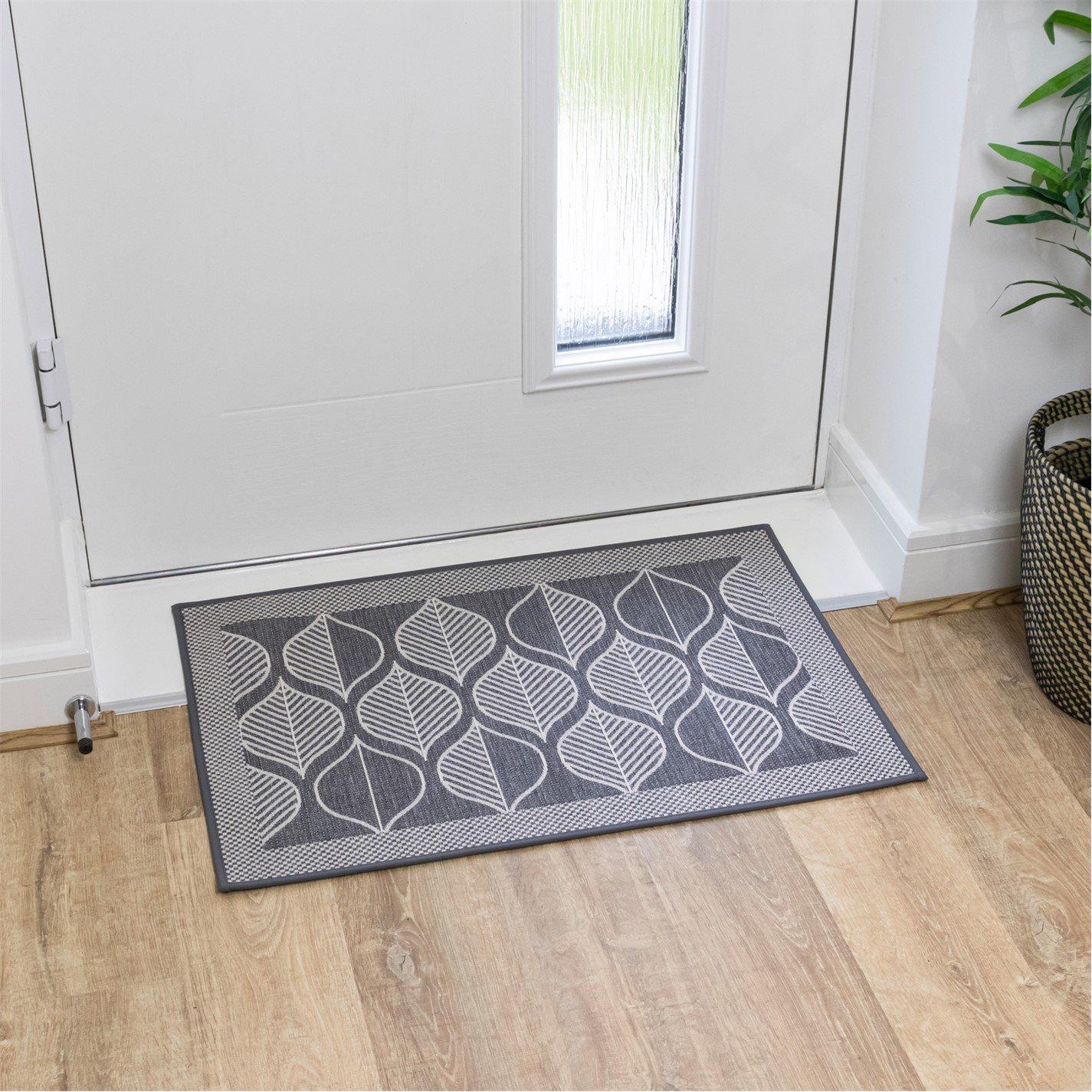 Jvl  Expression Machine Washable Entrance Doormat A - Grey - 50x75cm