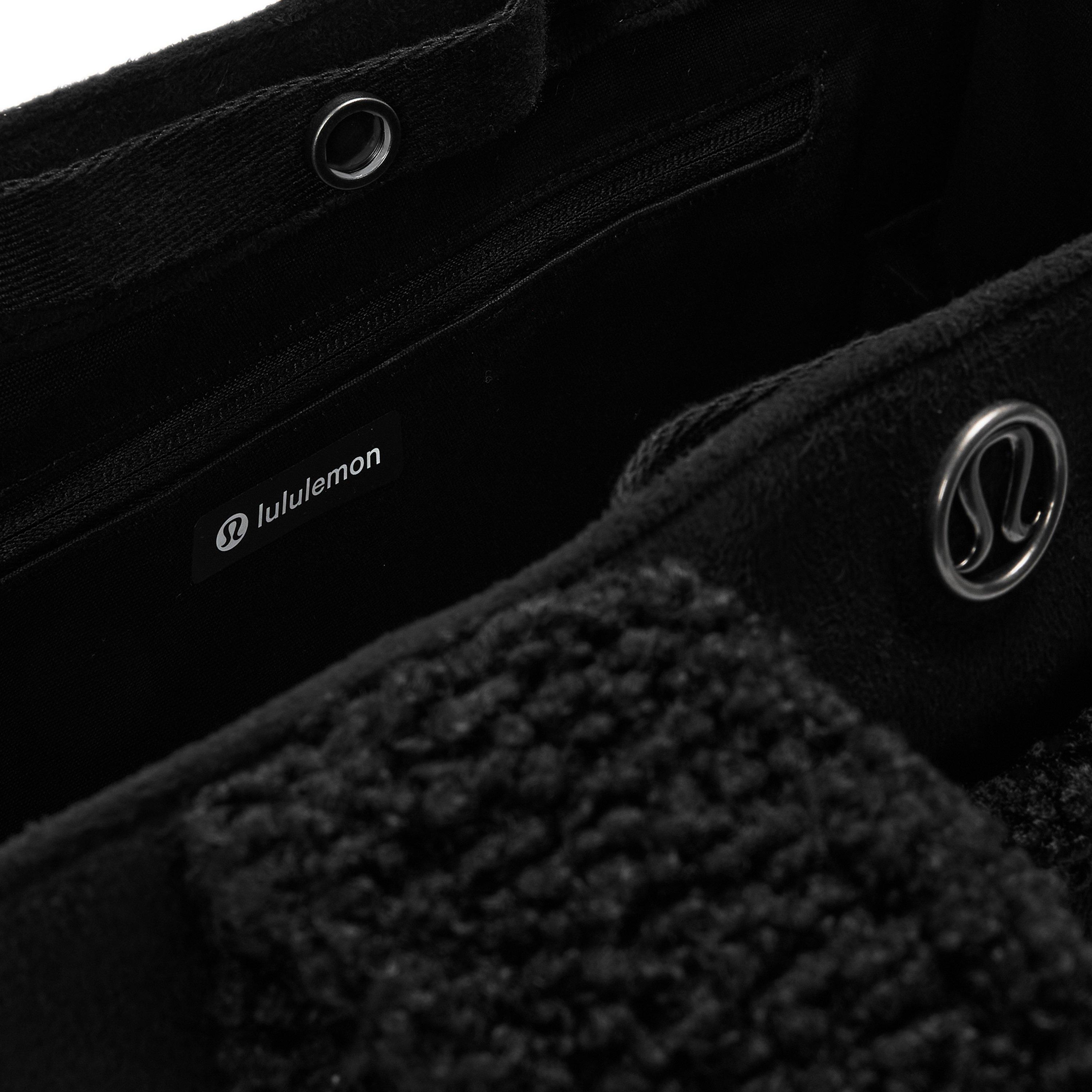 Black - Lululemon - LLM Shearling Tote Ld61 - 3