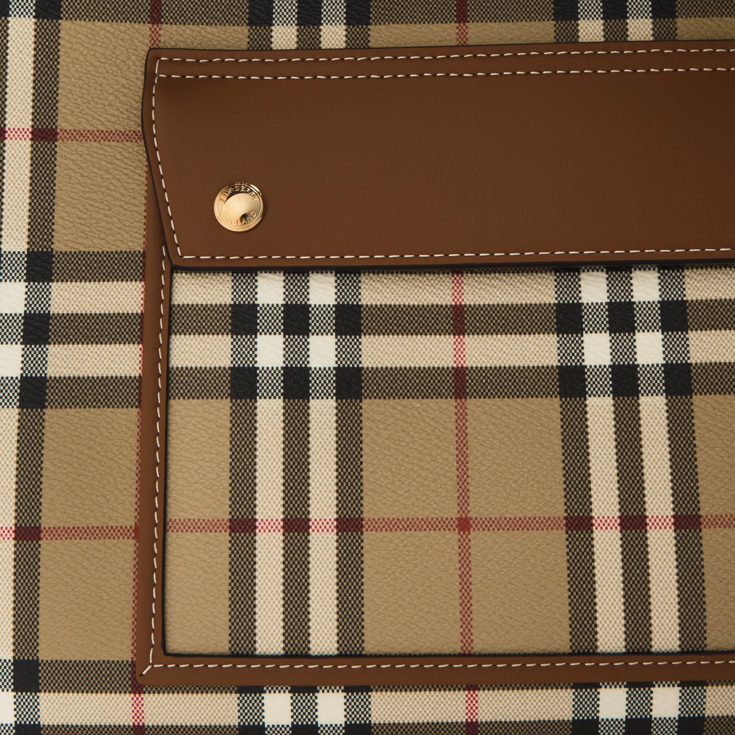 V Check - Burberry - Freya Medium Tote Bag - 4