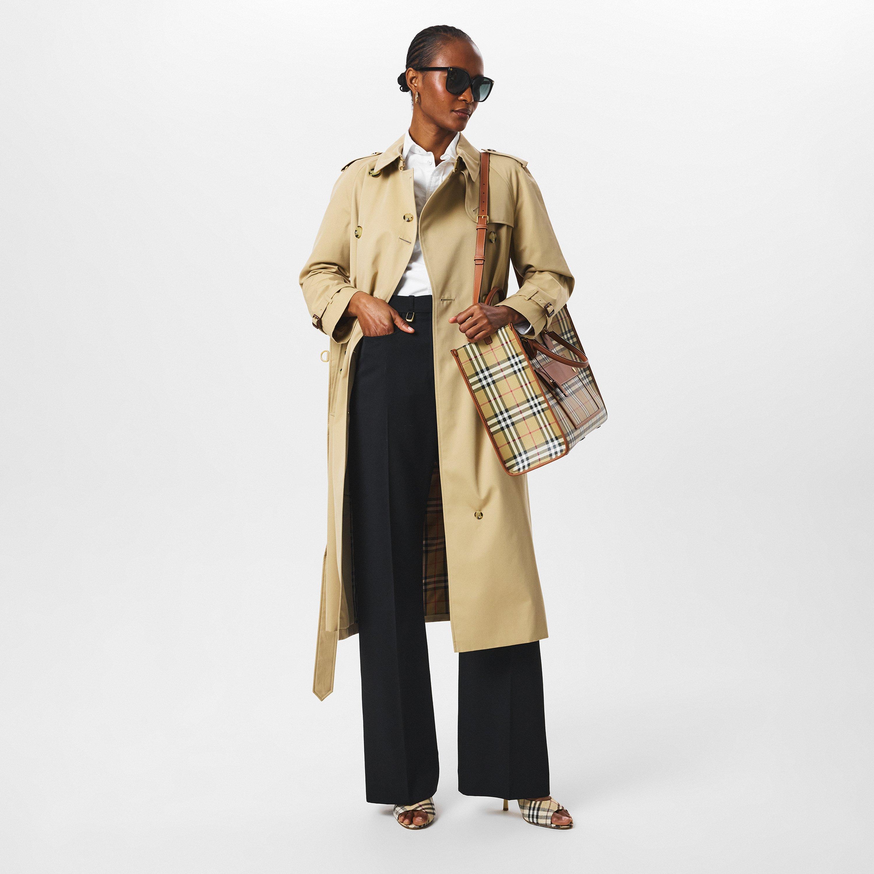 V Check - Burberry - Freya Medium Tote Bag - 6