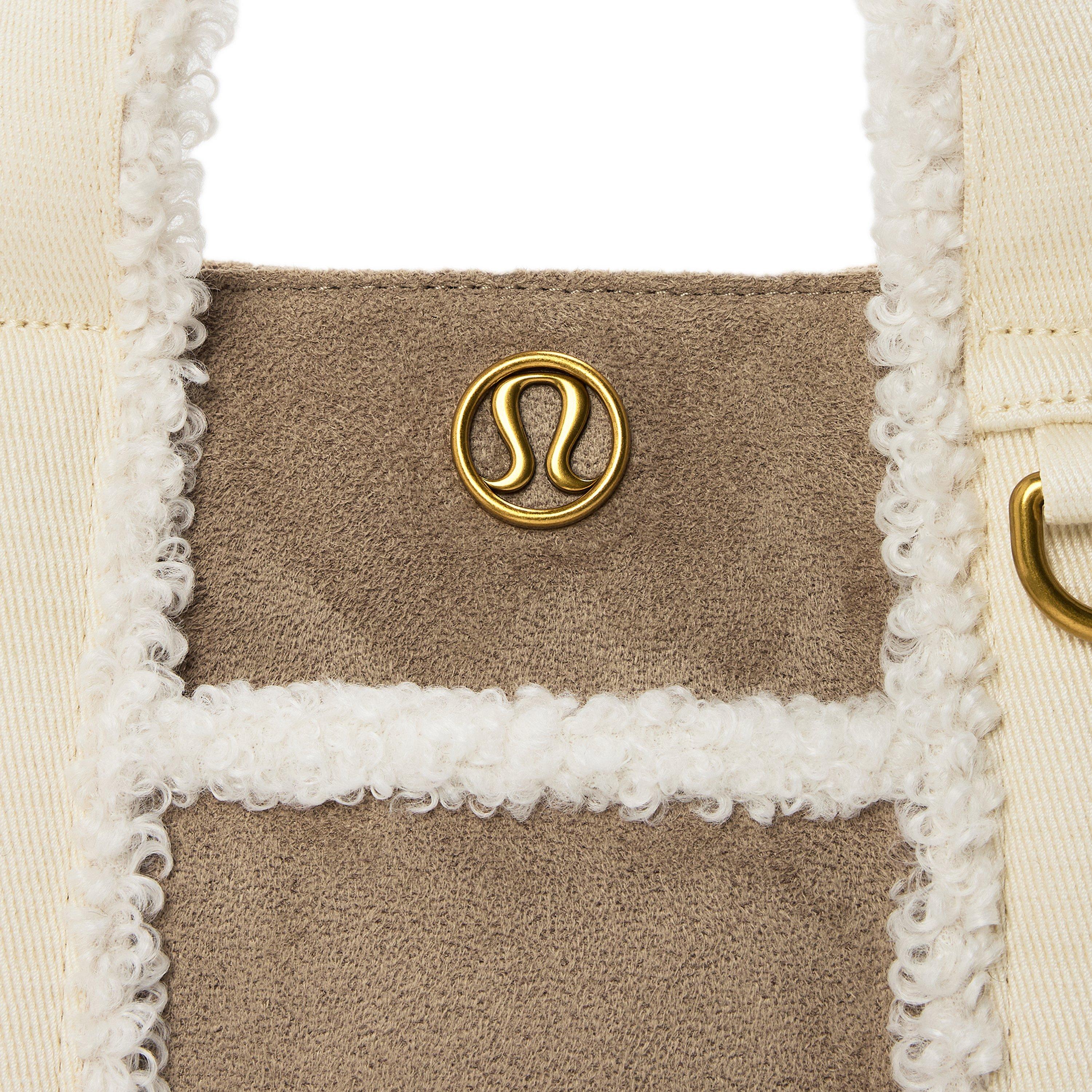 Sheer Oak - Lululemon - LLM Mini Shearl Tote Ld61 - 3
