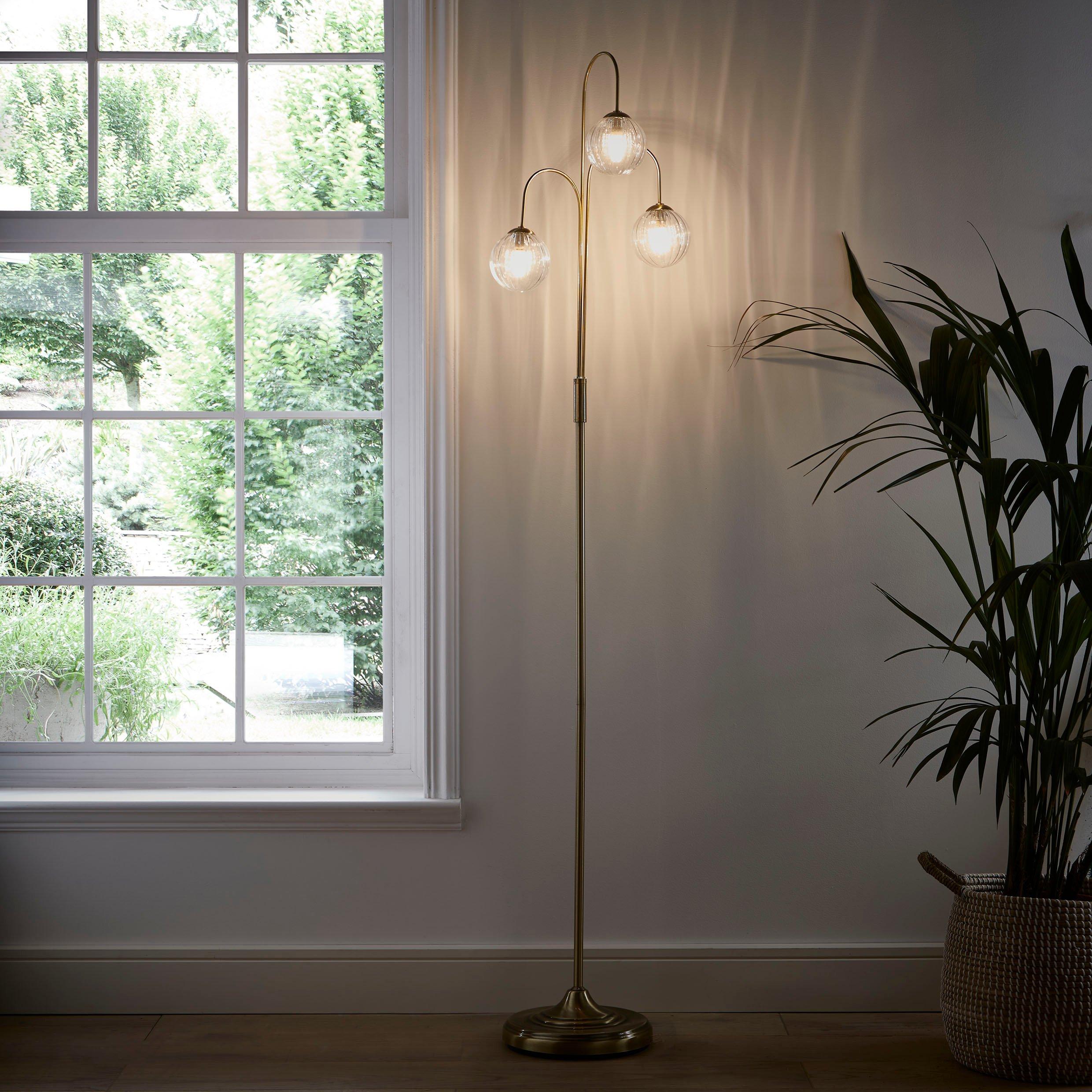 Antique Brass - K Living - Antique brass 3 light floor lamp with Glass ribbed - 2