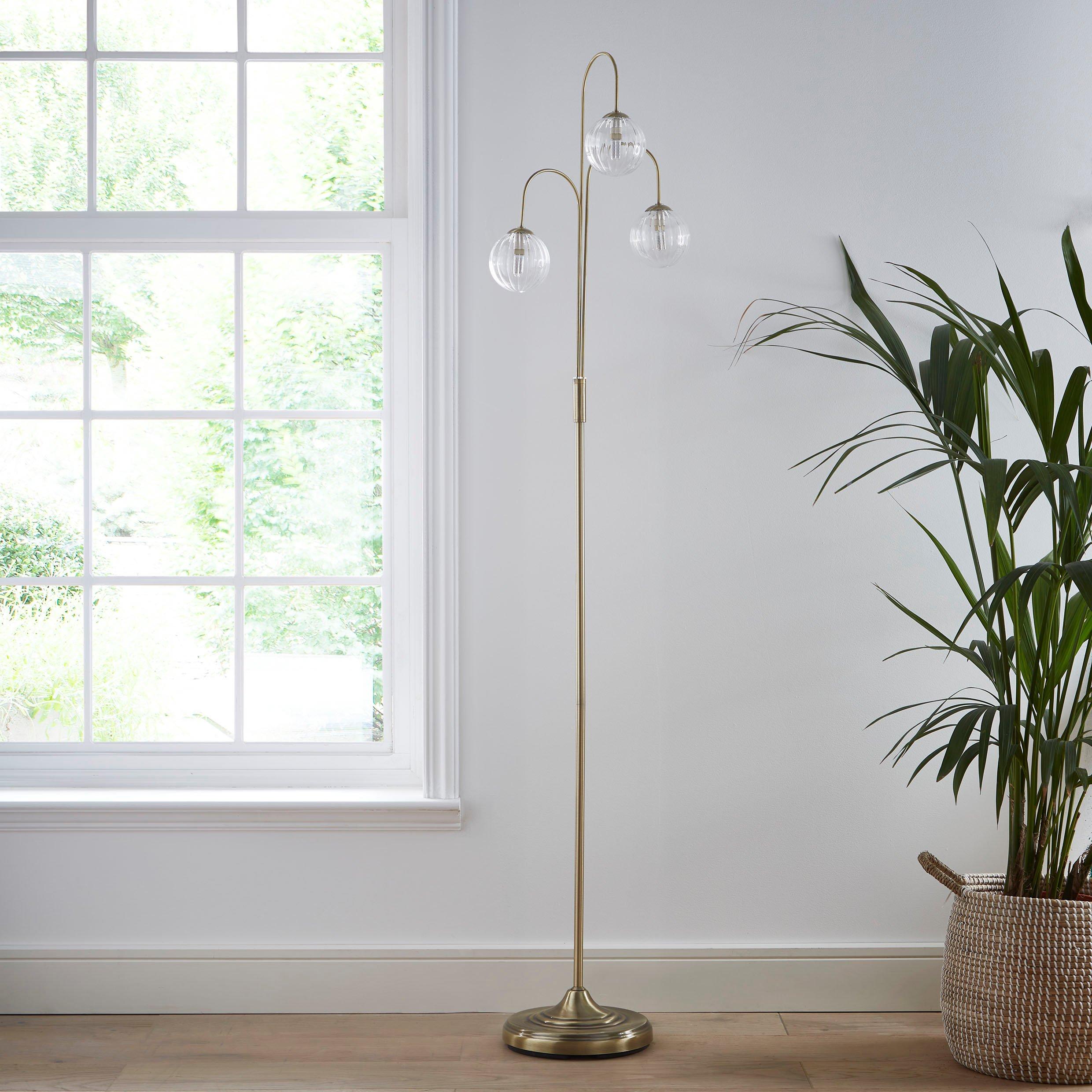 Antique Brass - K Living - Antique brass 3 light floor lamp with Glass ribbed - 3