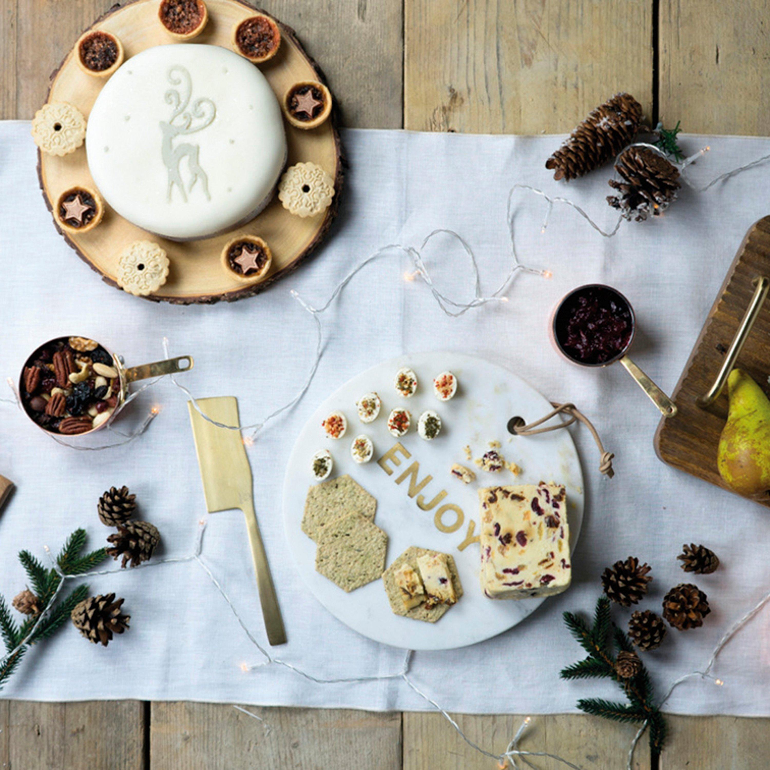 White - Artesa - Artesa Round Marble Board 25.5cm Gift Tagged - 3