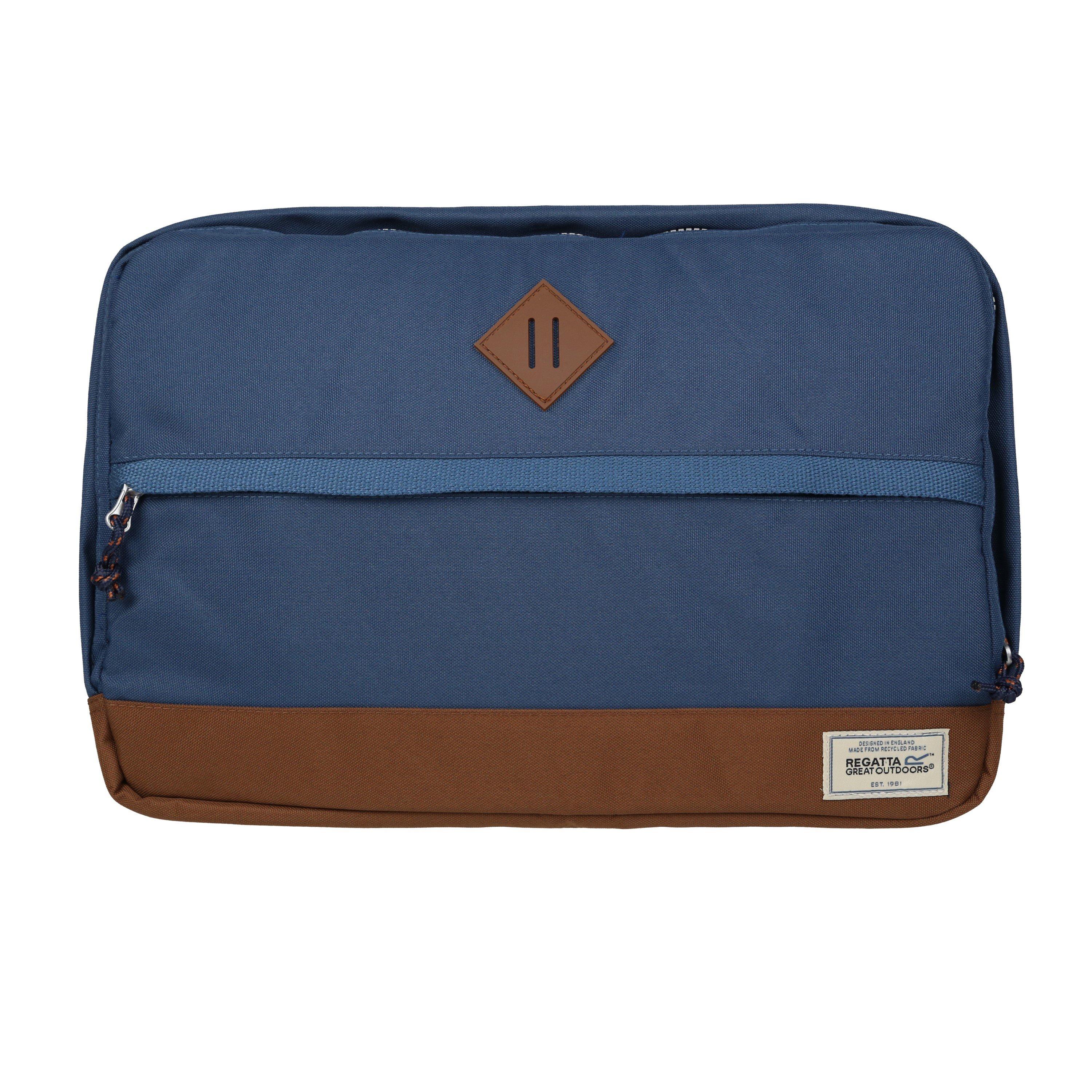 DkDenim/Stlr - Regatta - Stamford Laptop - 1