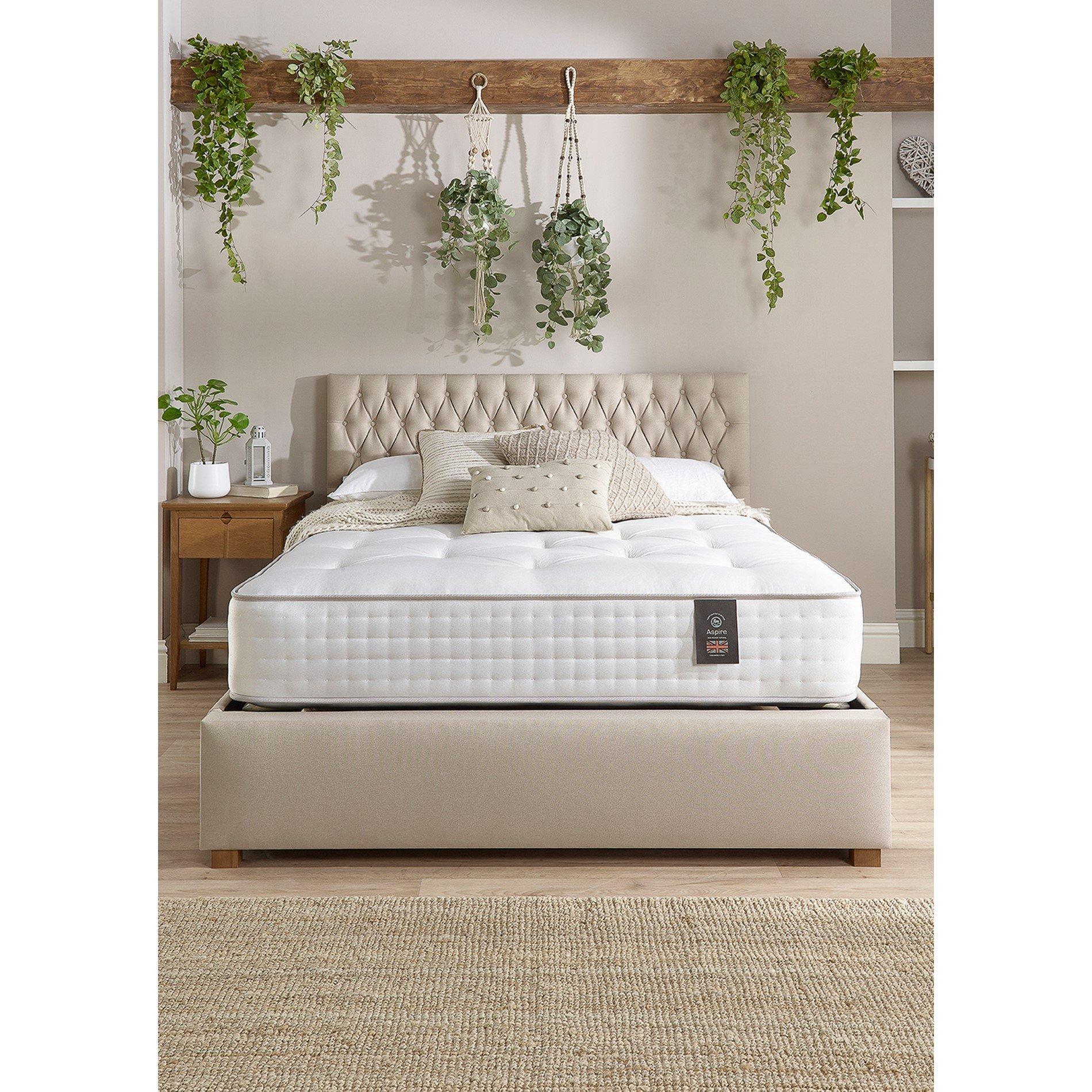White - Aspire - 5000 Pocket Wool Cashmere & Silk Mattress - - 2