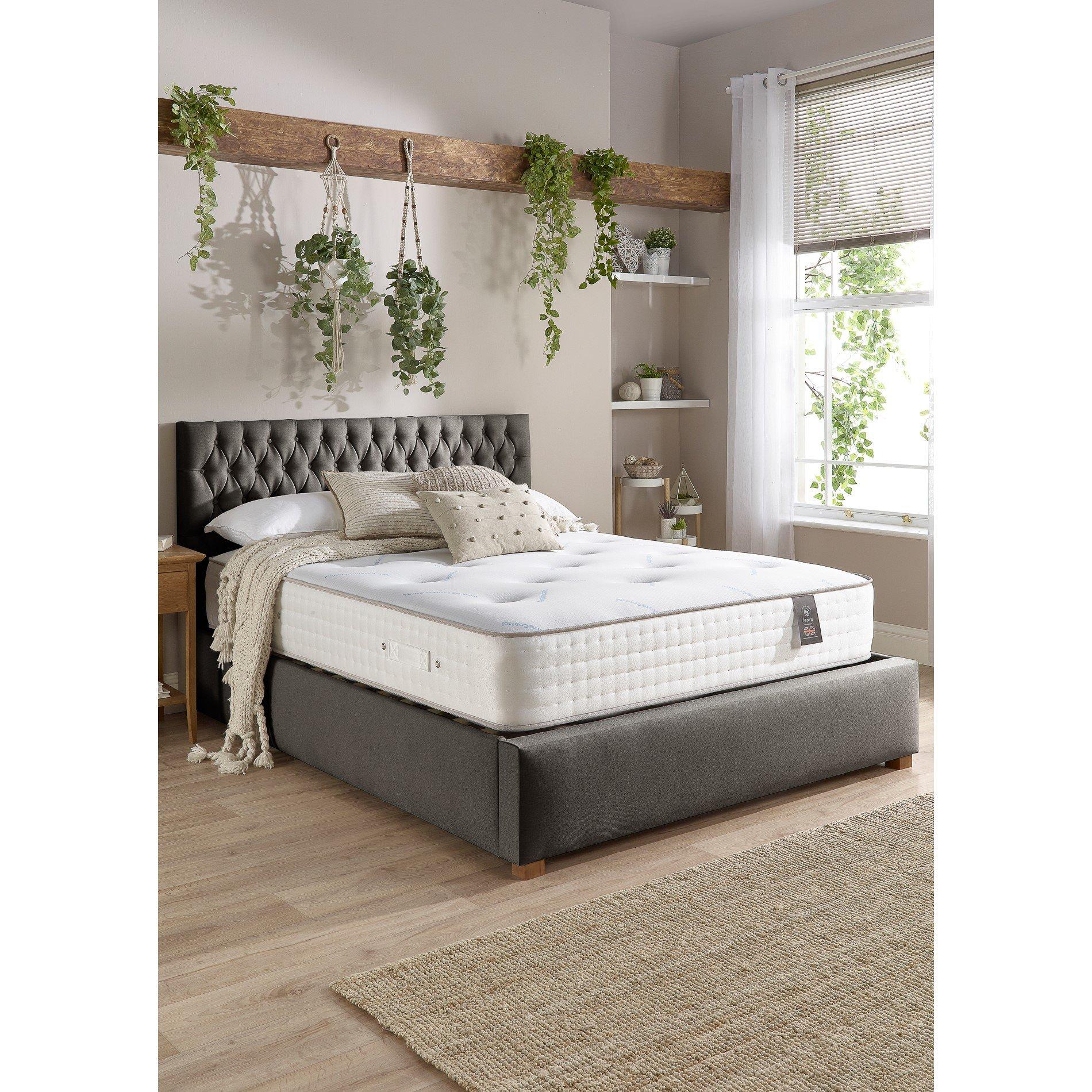 White - Aspire - 7000 Pocket Climate Cool Wool Mattress - Du - 1