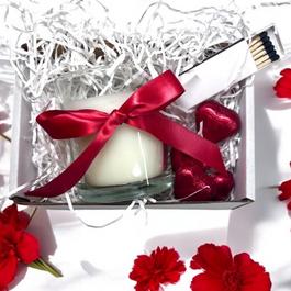 Aye Do Red Ribbon Candle Gift Set 2737-CNDS