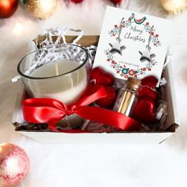 Aye Do Merry Christmas Star Gift Hamper-Earrings & Candle