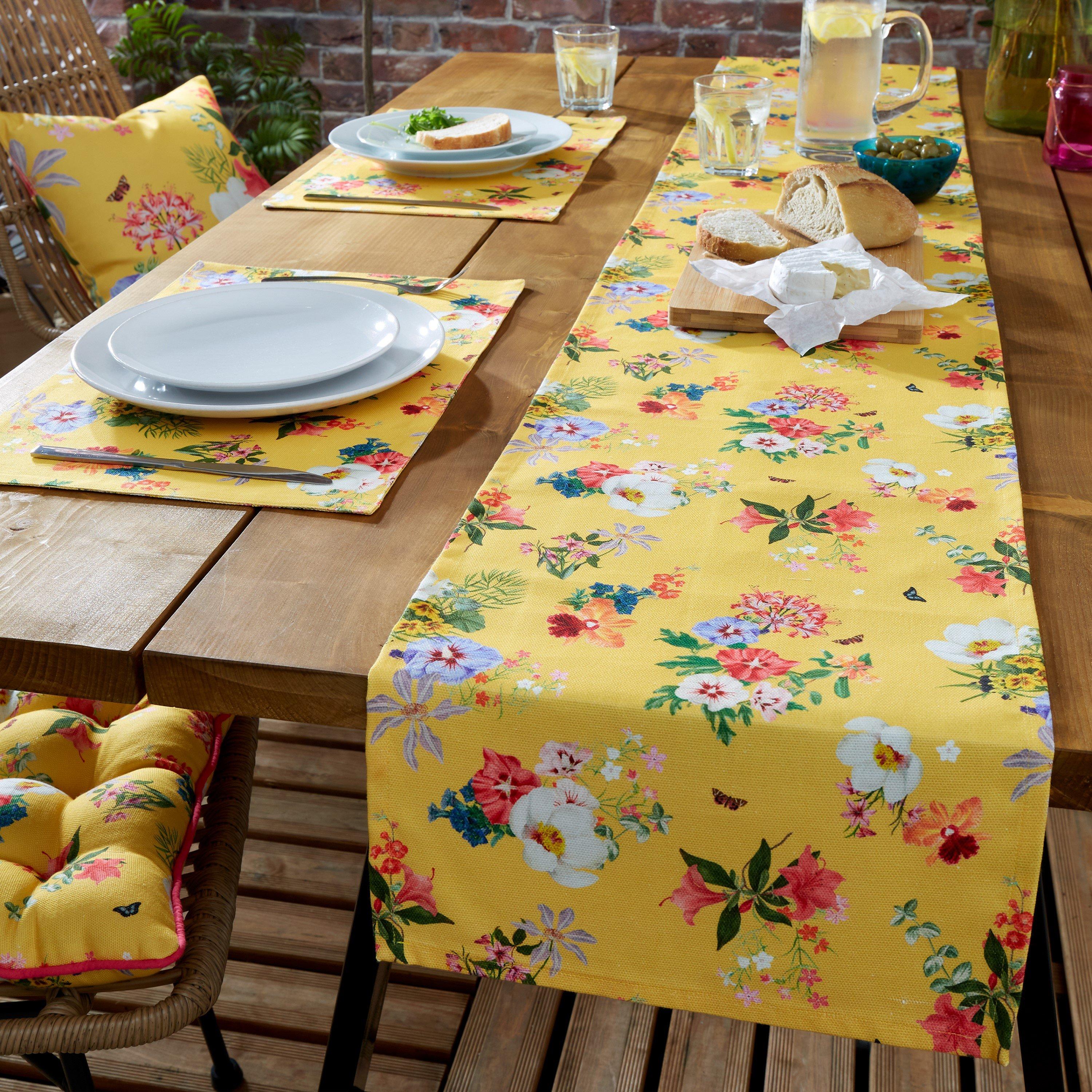 Yellow - RHS - Table Runners - 1