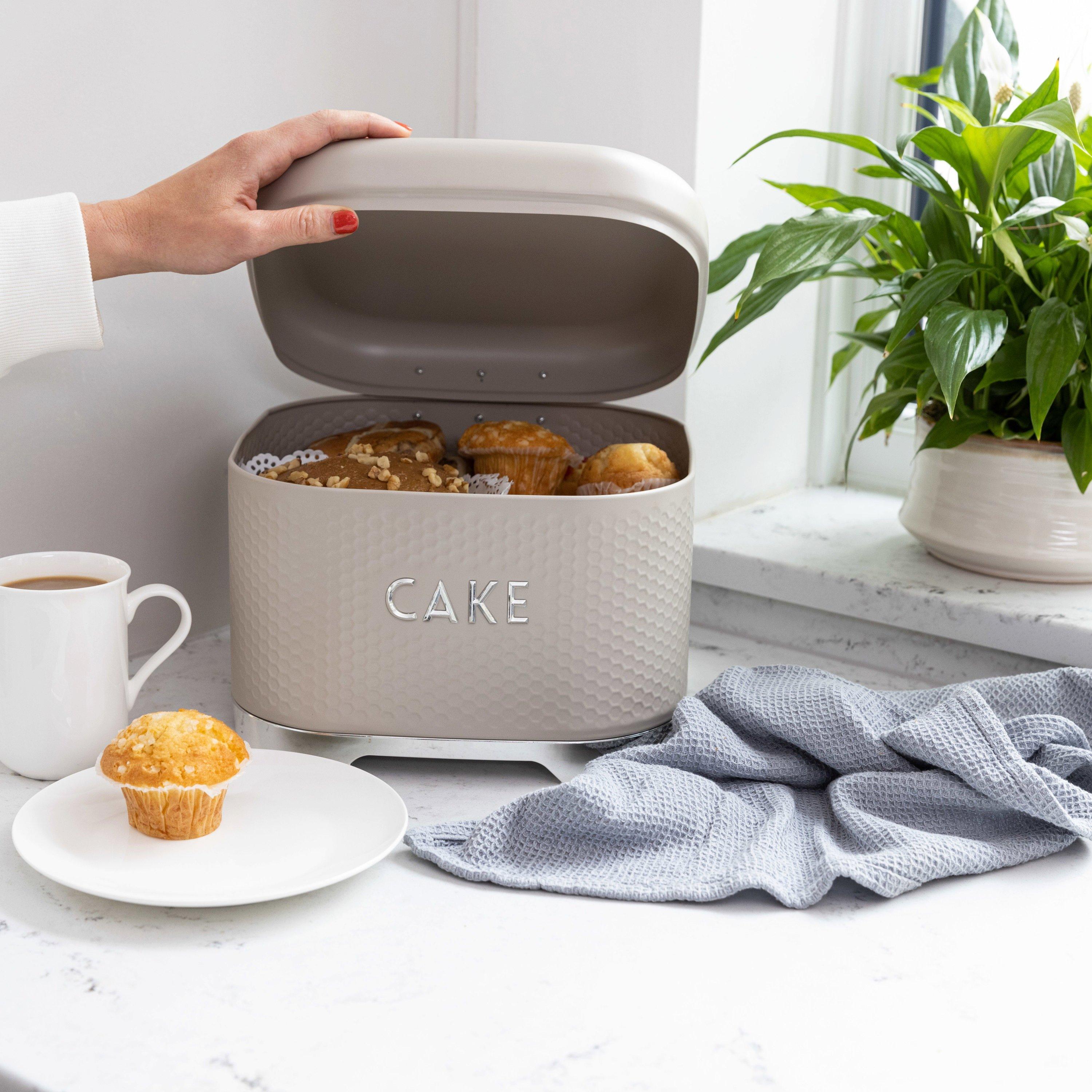 Cream - KitchenCraft - KitchenCraft Lovello Textured Cake Tin Iced Latte - 3