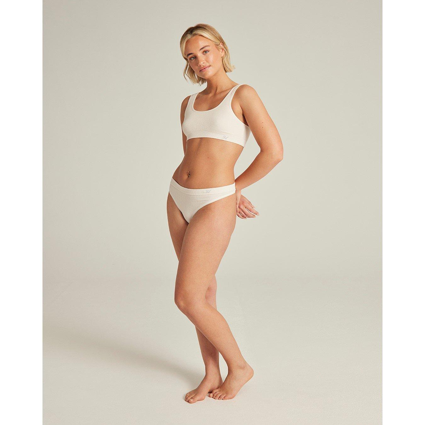 White Sand - Nudea - THE SEAMLESS THONG - 4