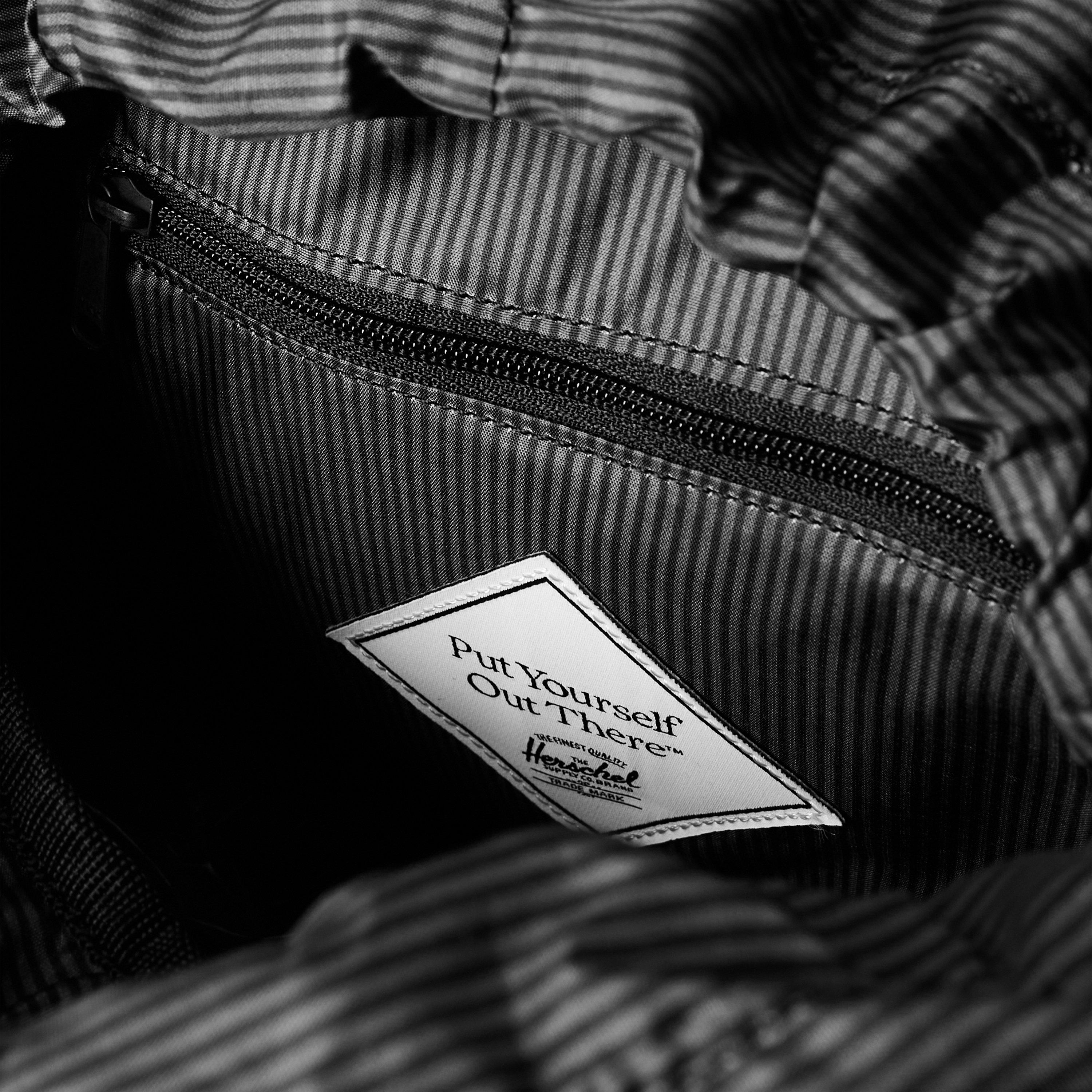 Schwarzer Tonale - Herschel Supply Co - Dawson Small Backpack - 4