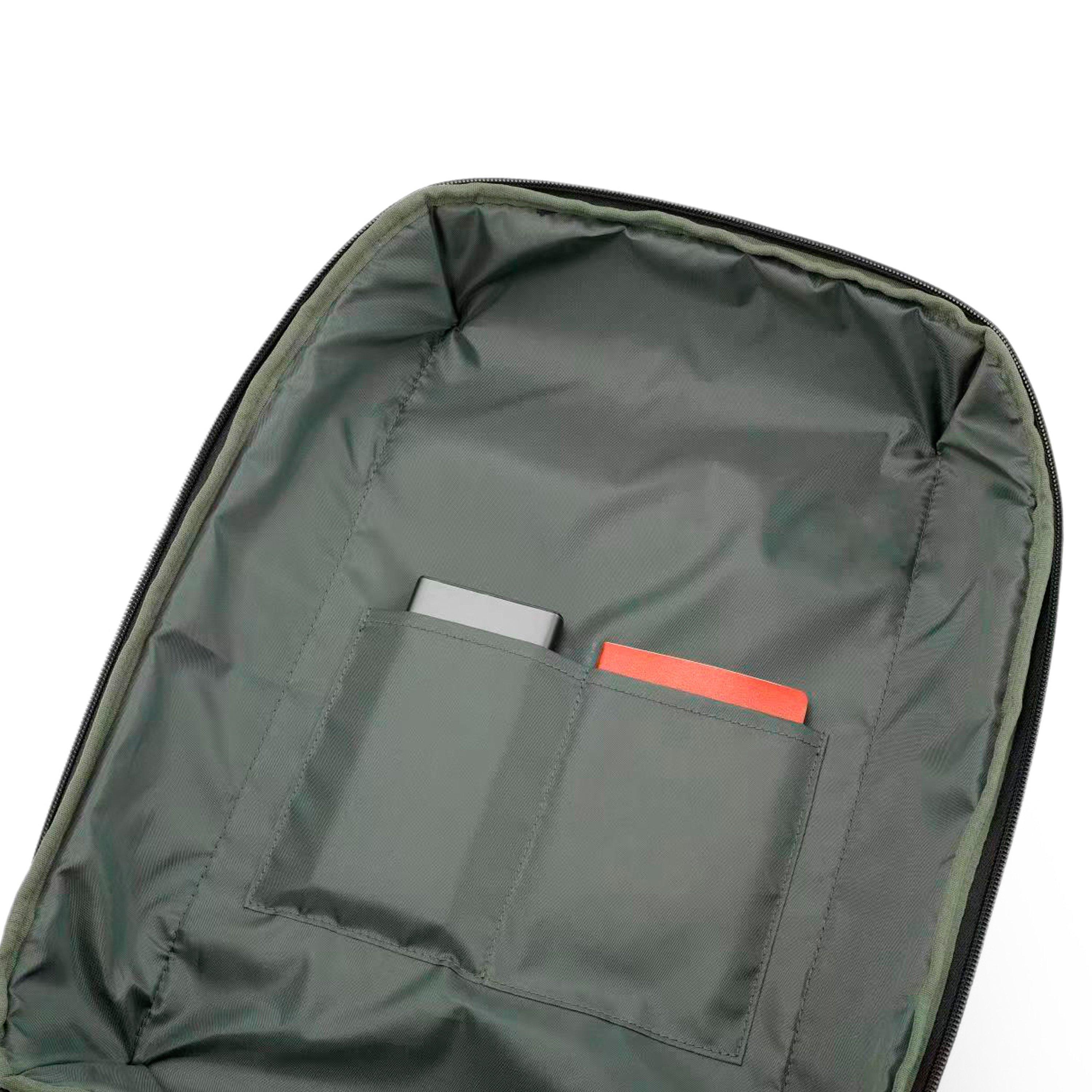 Black Gf601-01 - Gino Ferrari - Mission 15.6 Slimline Laptop Backpack School Bag - 6