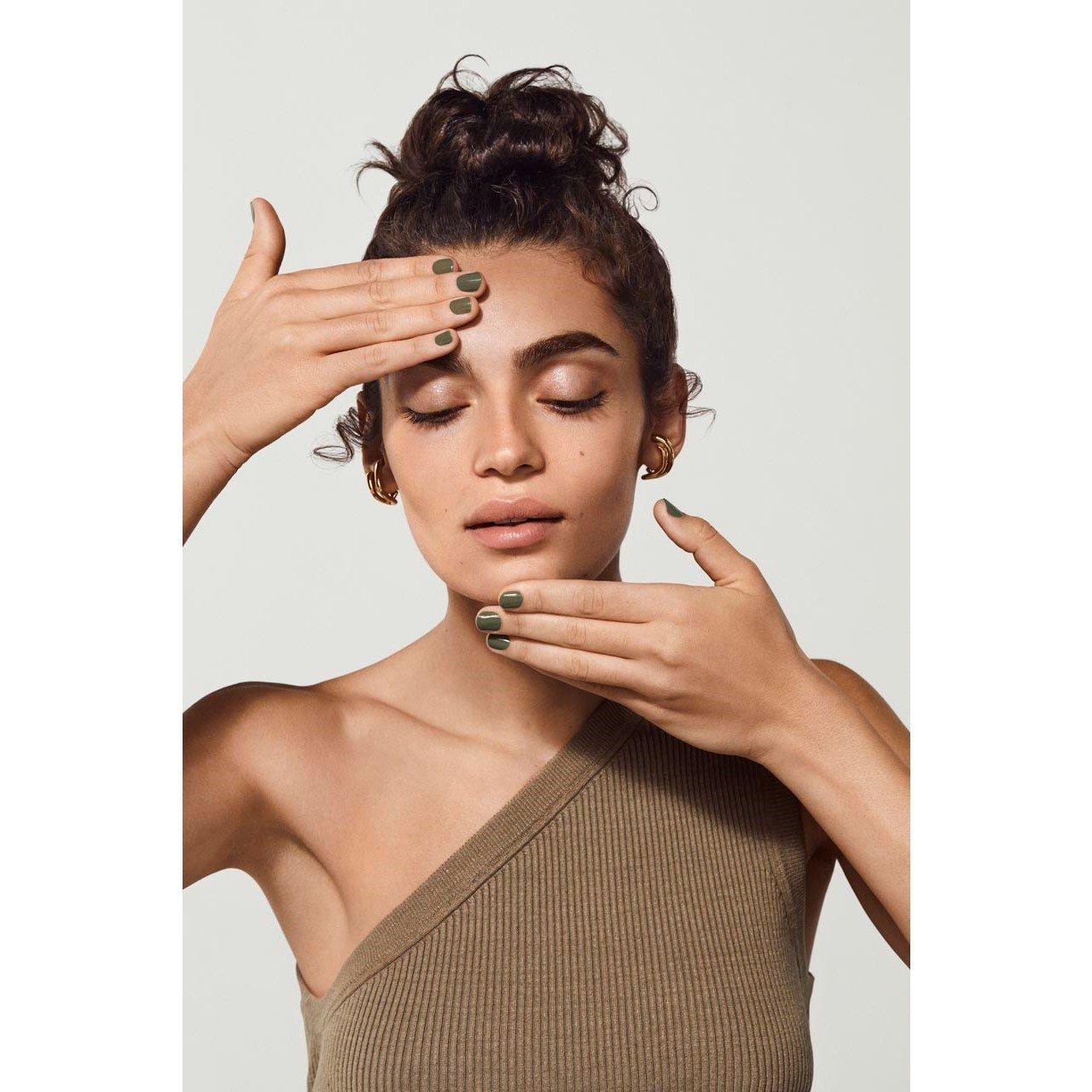 None - Origins - Mega-Mushroom Relief & Resilience Soothing Treatment Lotion, 200ml - 3