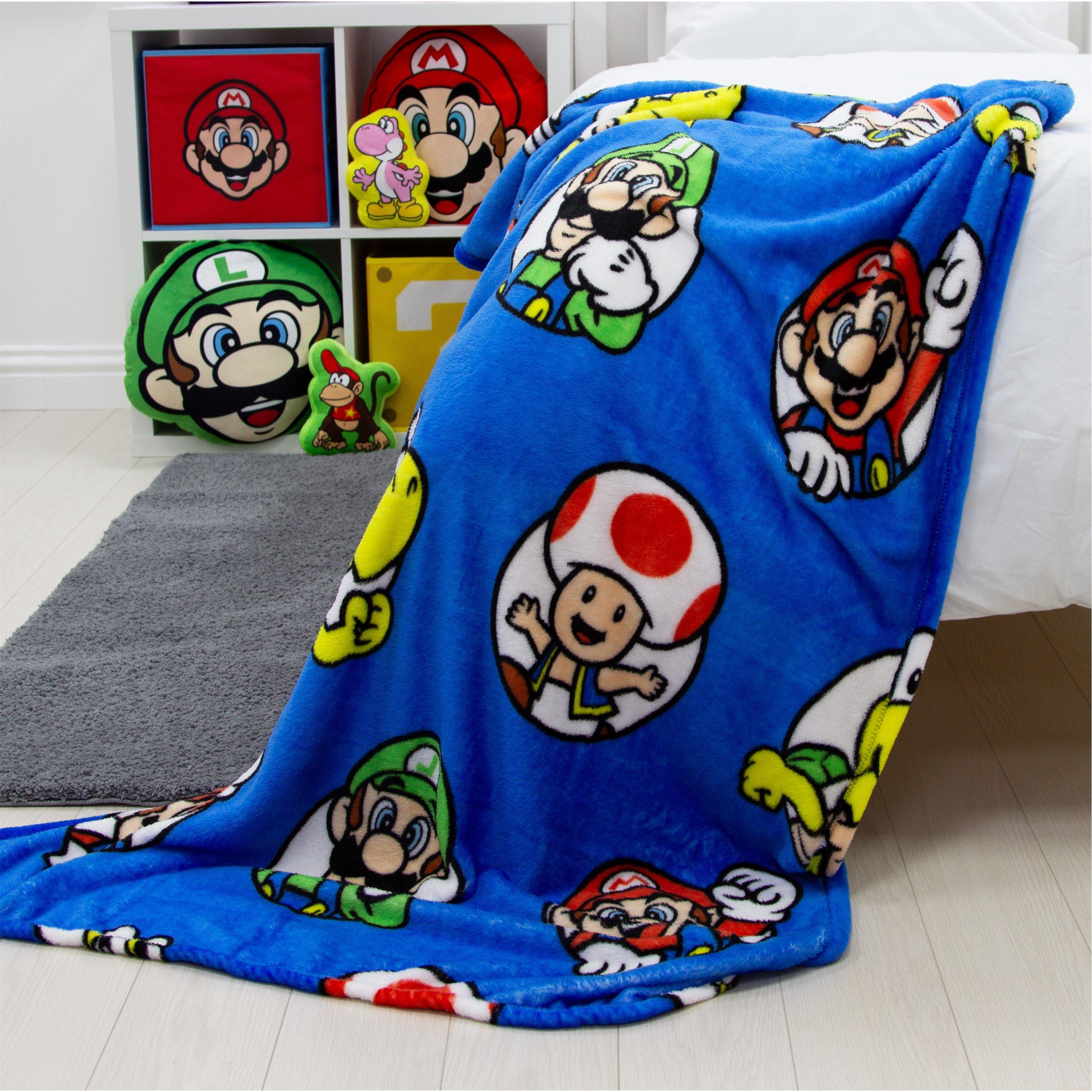 Nintendo - Nintendo - Circles Fleece Blanket - 1