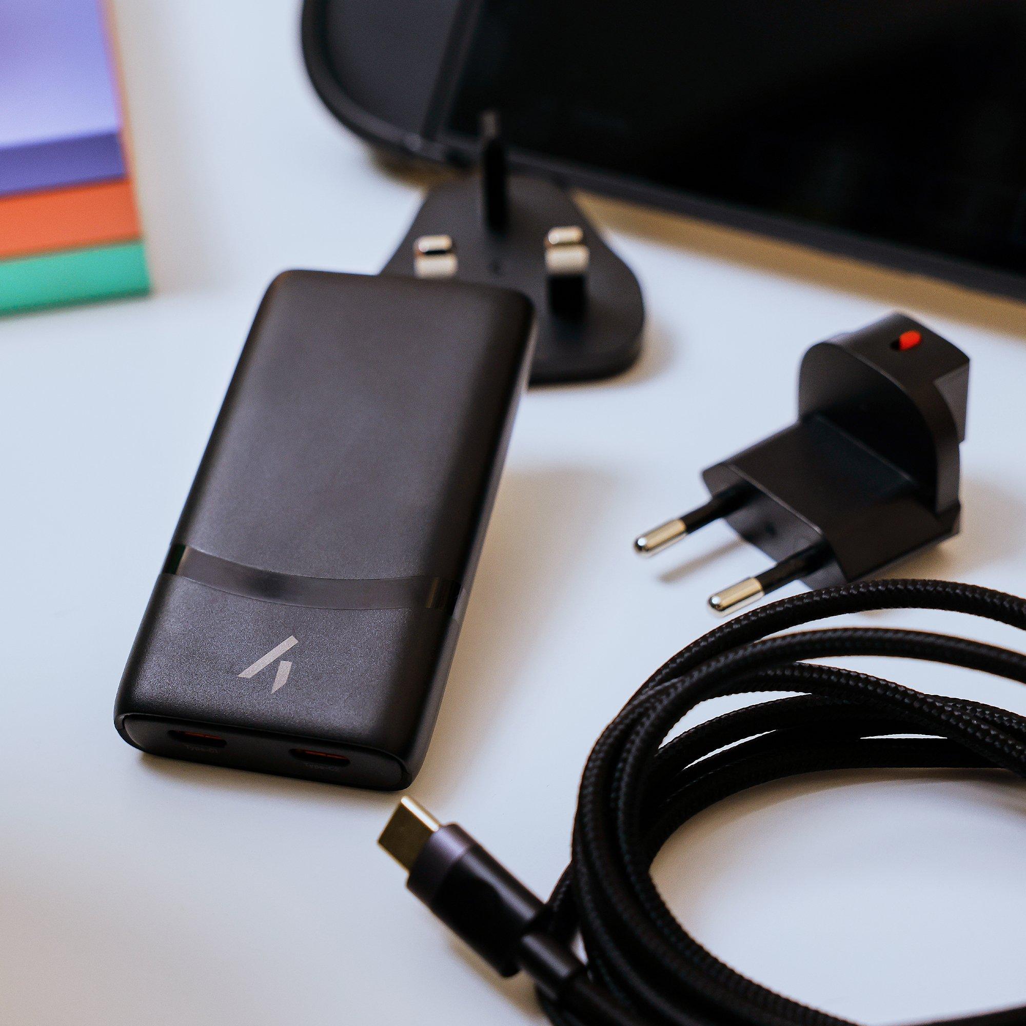 Meerkleurig - Stealth - Nintendo Switch 2 Slim Travel Adapter - 8