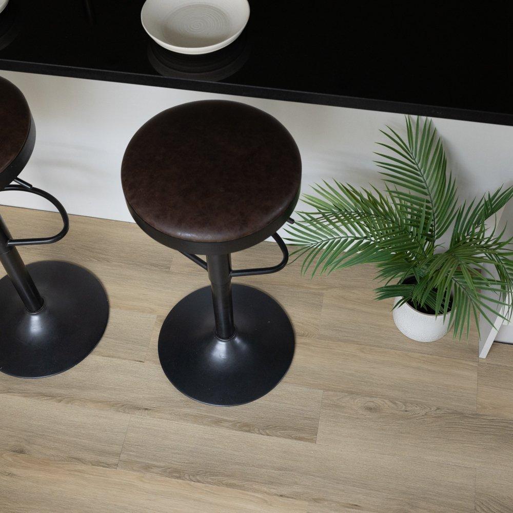 Brown - Floor Pops - Self Adhesive Vinyl Floor Planks Light Oak - 1