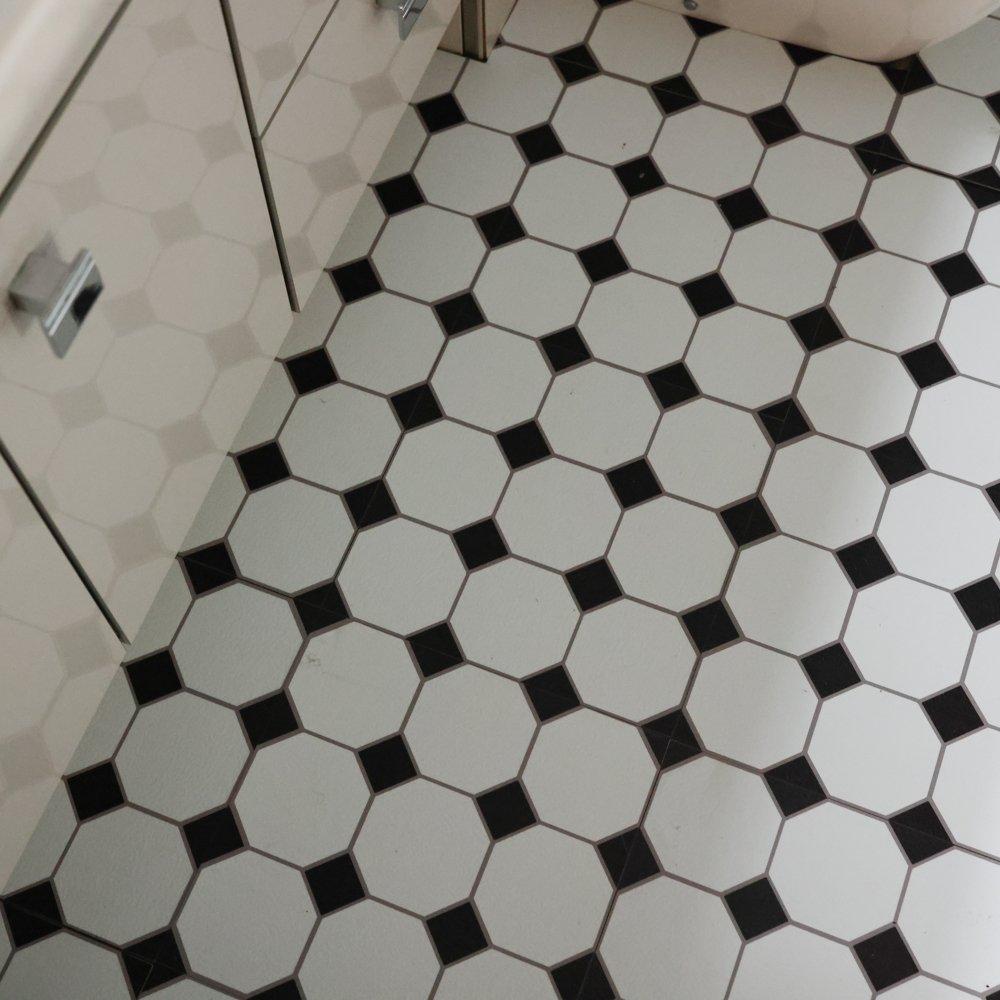 White & Black - Floor Pops - Self Adhesive Vinyl Floor Tiles Hudson - 5