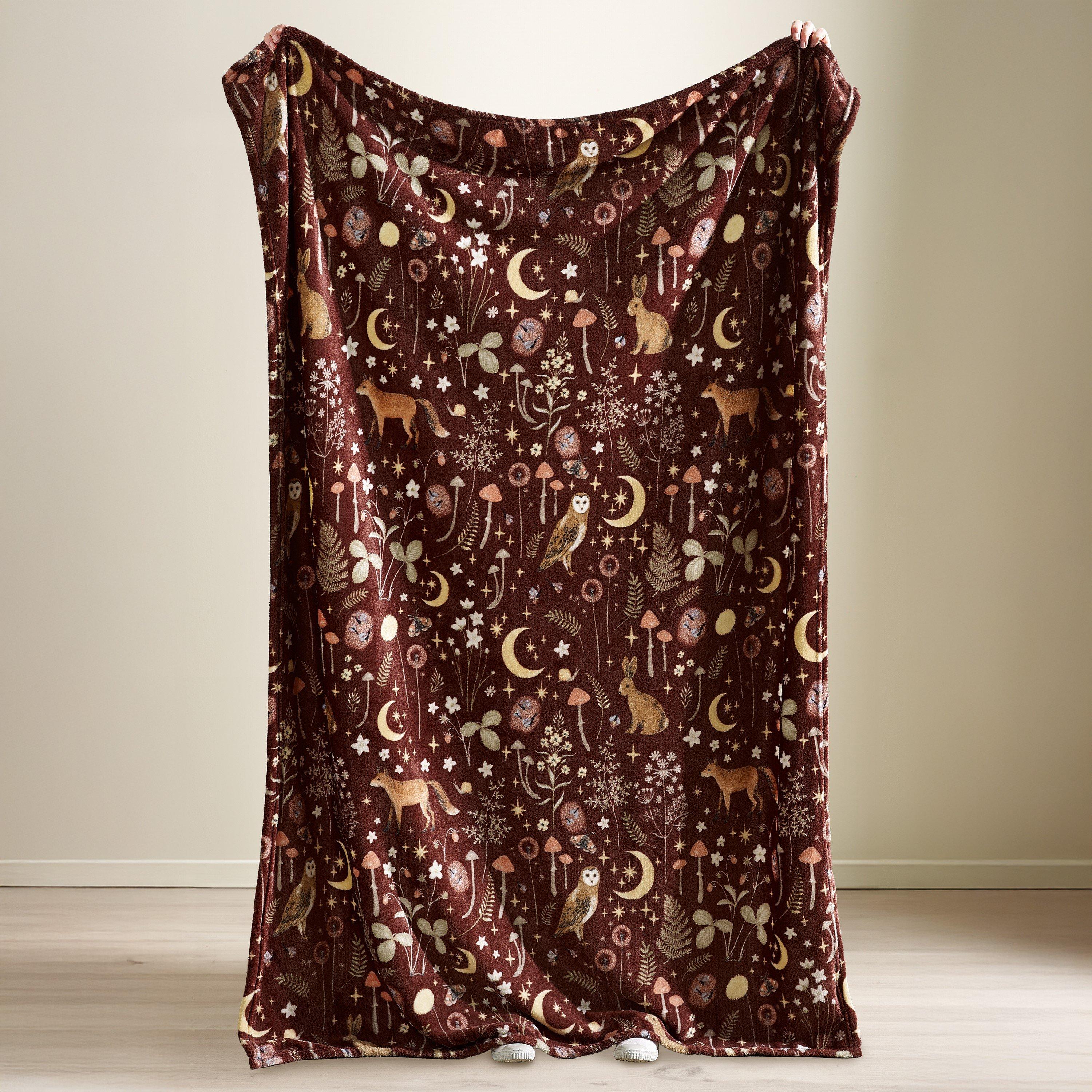 Chocolate - Catherine Lansfield - Enchanted Twilight Cosy Fleece Blanket Throw - 2