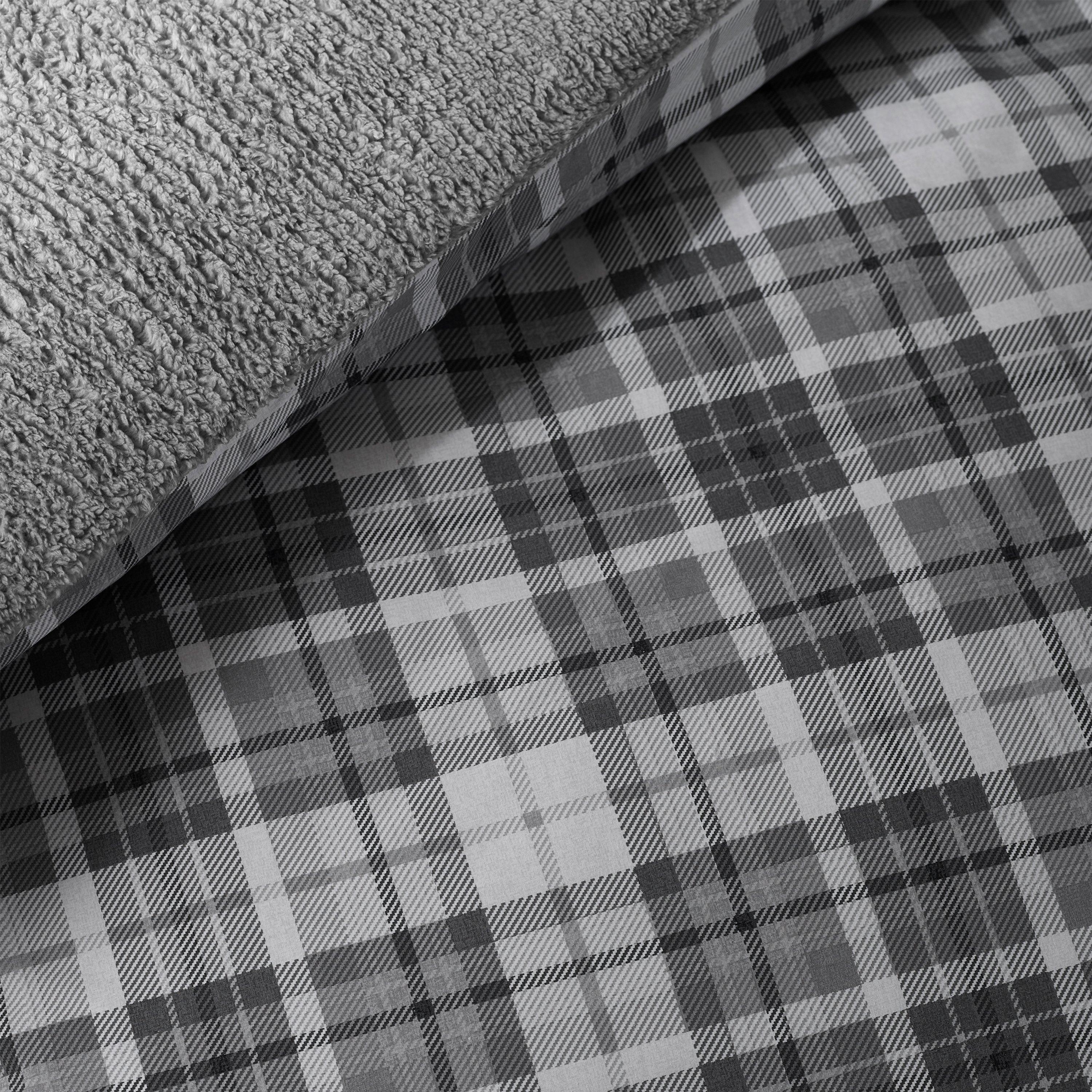 Grey - Catherine Lansfield - Cosy Sherpa Check Duvet Cover Set - 4