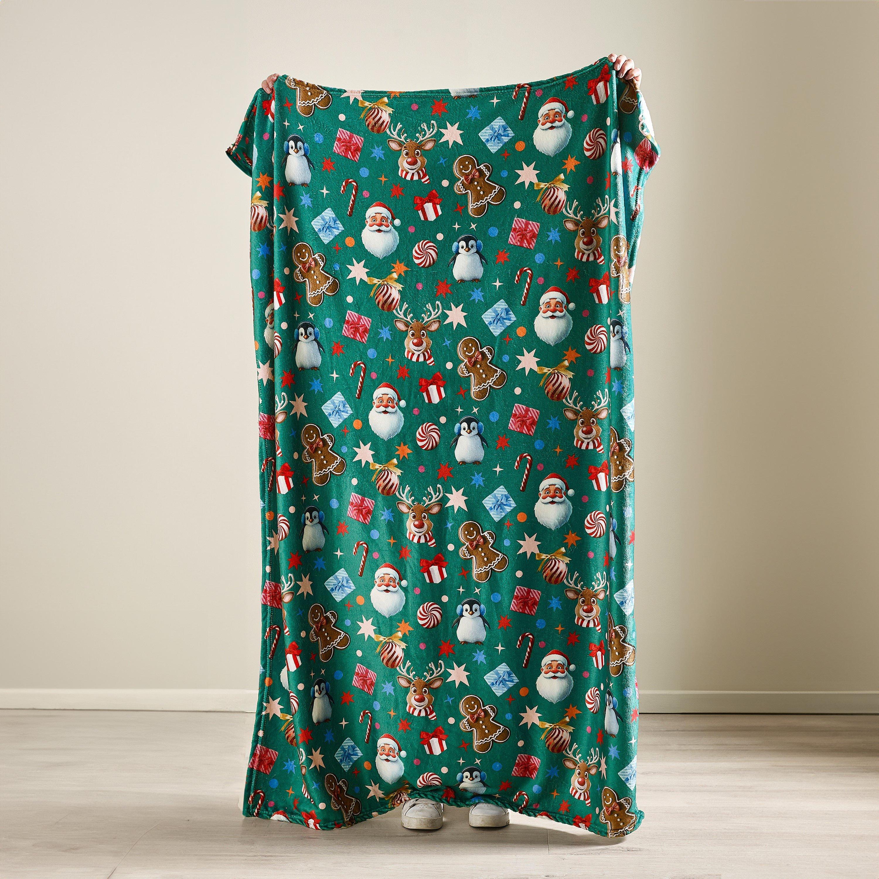 Green - Catherine Lansfield - Christmas Icons Cosy Fleece Blanket Throw - 3