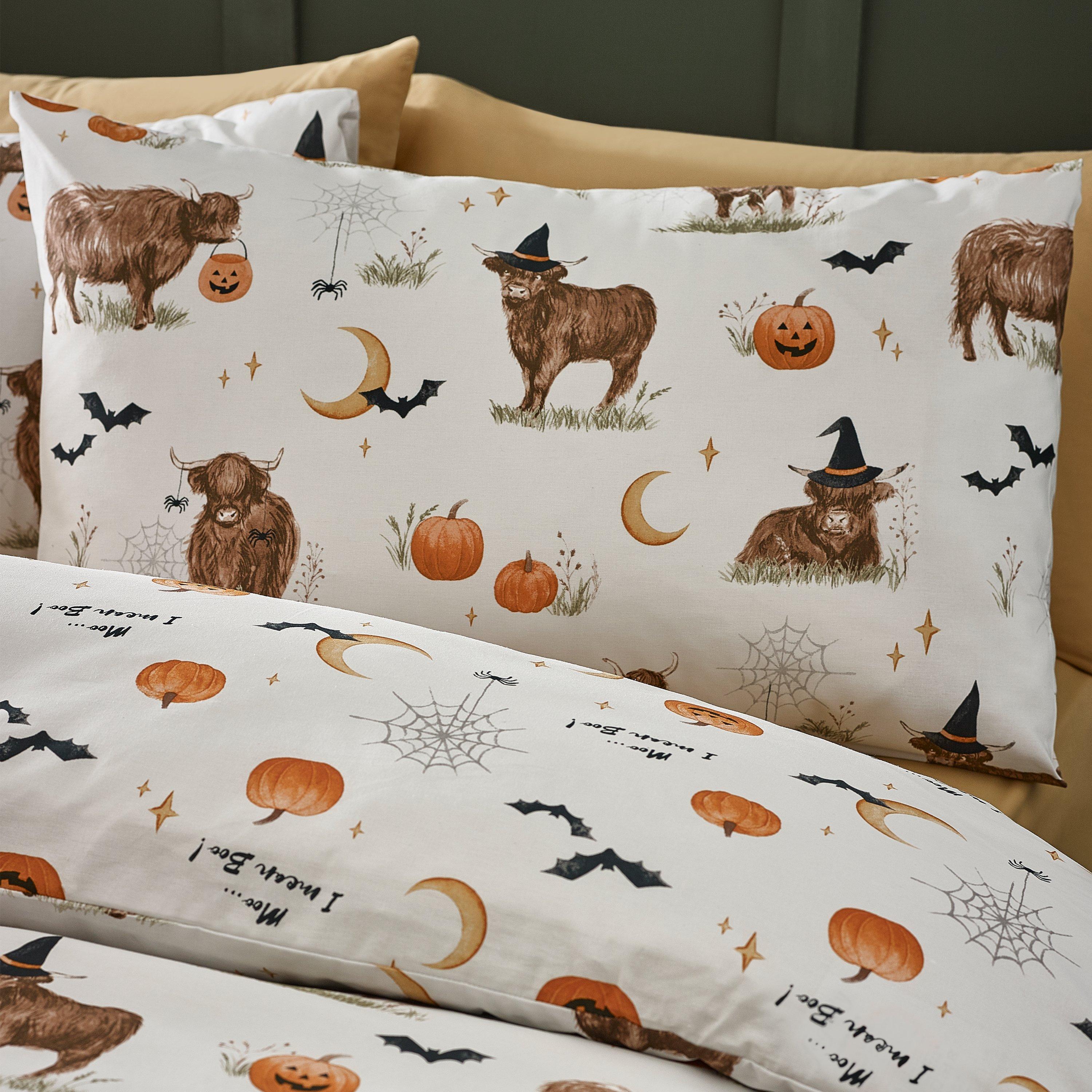 Natural - Catherine Lansfield - Halloween Highland Cow Reversible Duvet Cover Set - 3