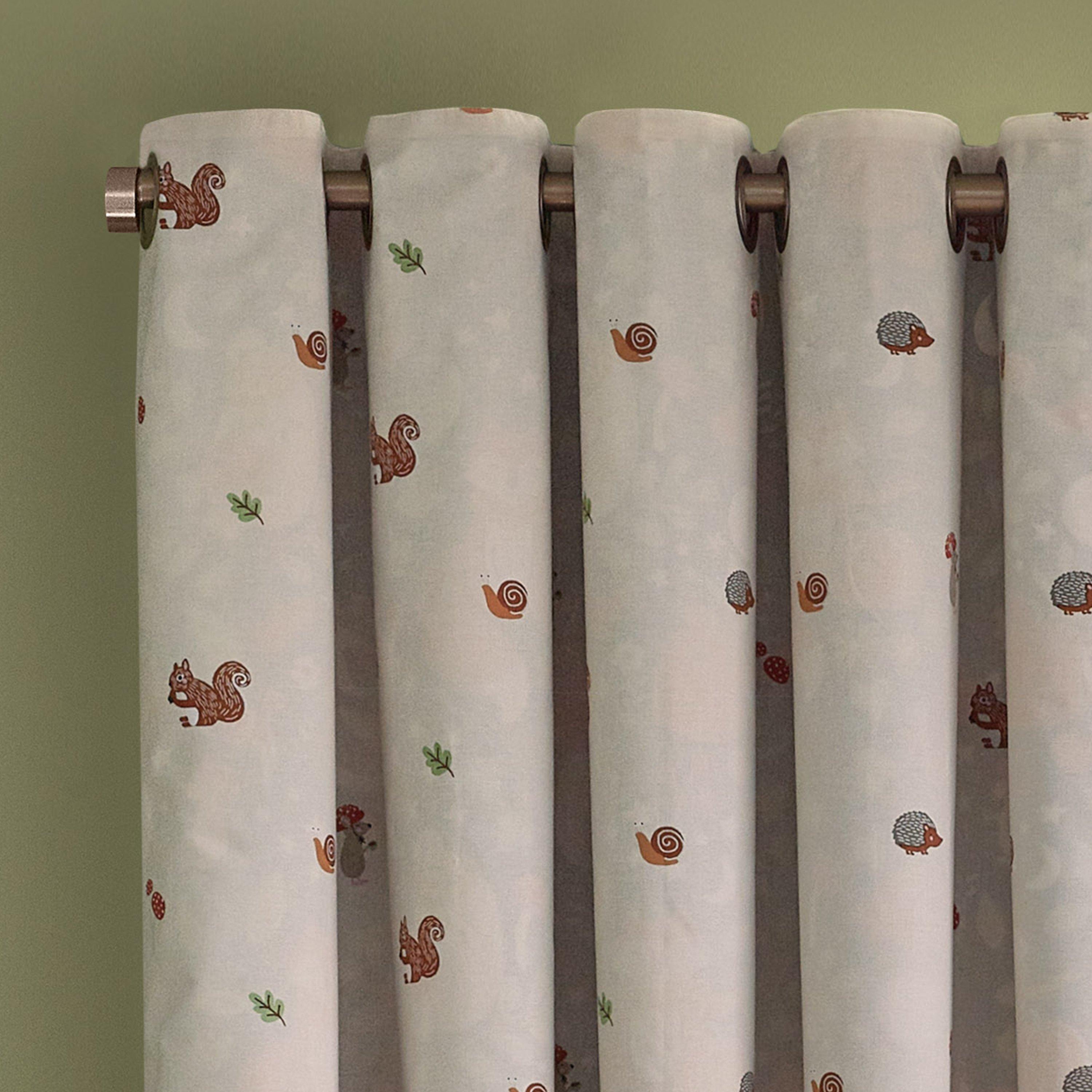 Green - Catherine Lansfield - Fox and Woodland Friends Eyelet Curtains - 2