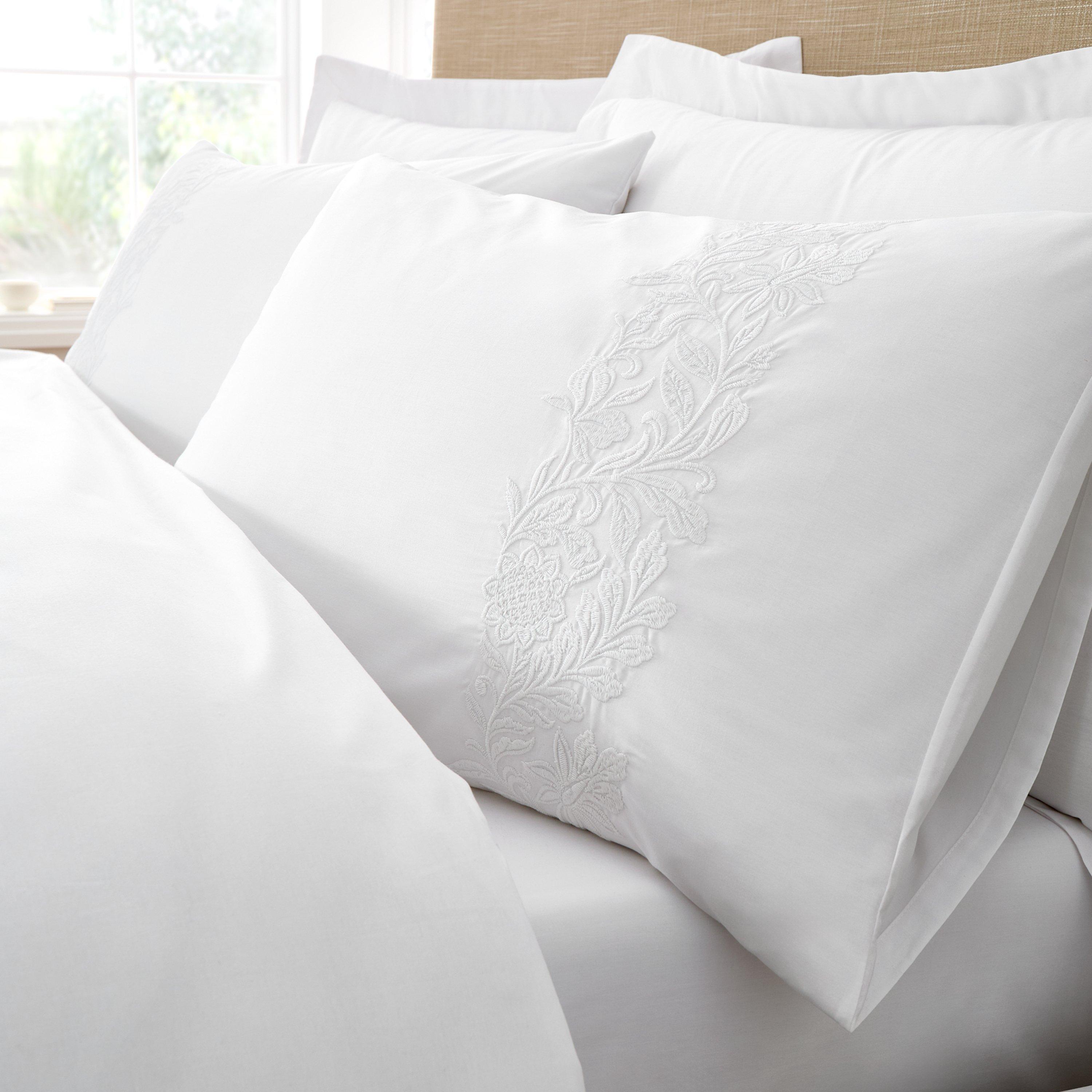 White - Bianca - Embroidery Floral 200TC Duvet Cover Set - 3