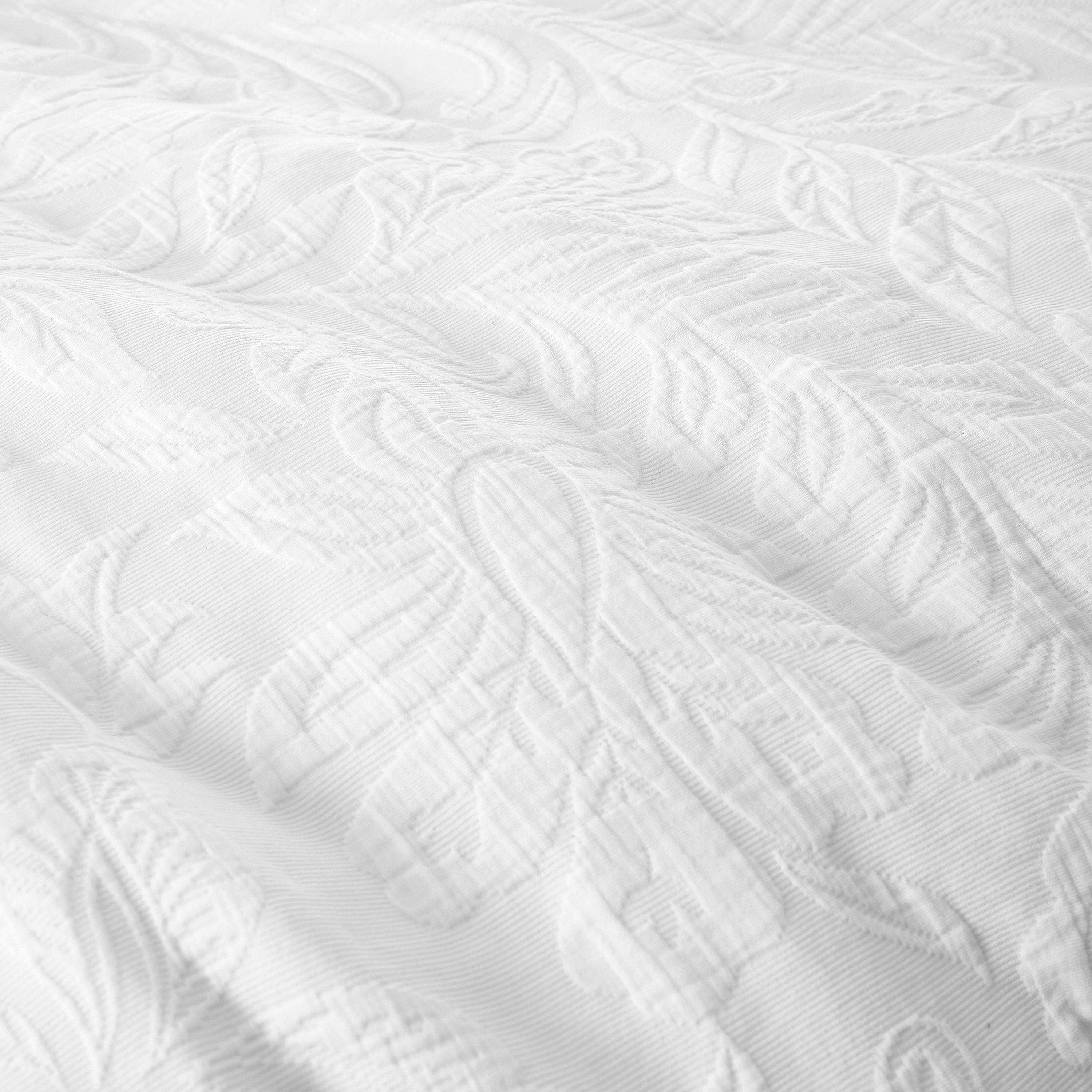 White - Bianca - Fleur Matelasse Jacquard 200TC Duvet Cover Set - 4