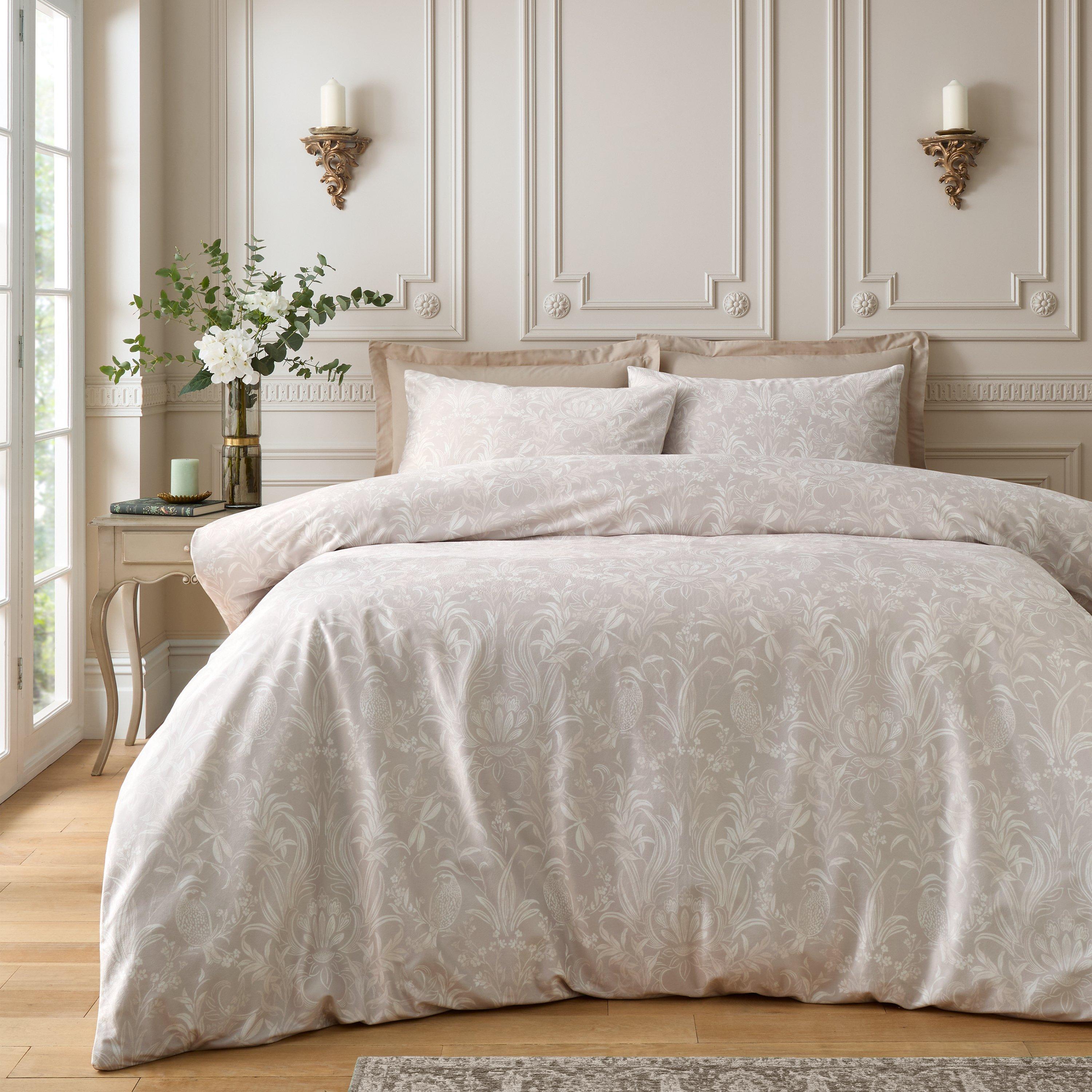 Natural - Catherine Lansfield - Regal Birds Soft Velvet Duvet Cover Set - 1