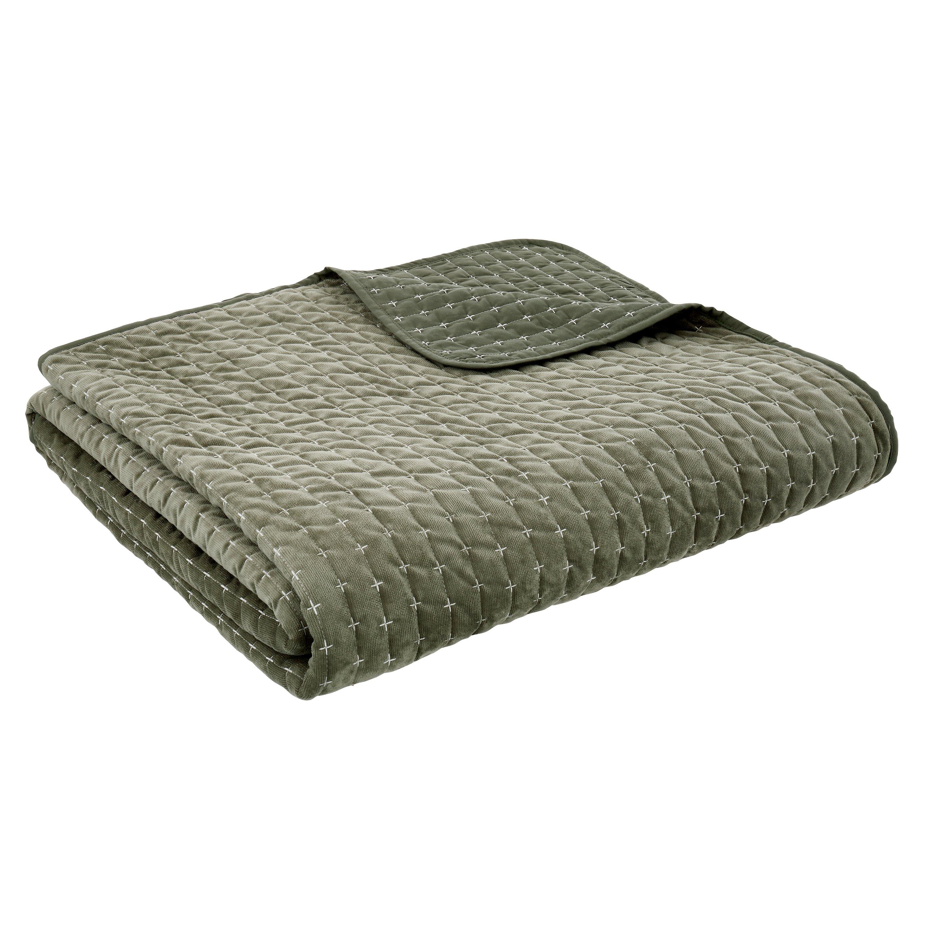 Green - Bianca - Attica Velvet Embroidered Bedspread - 3