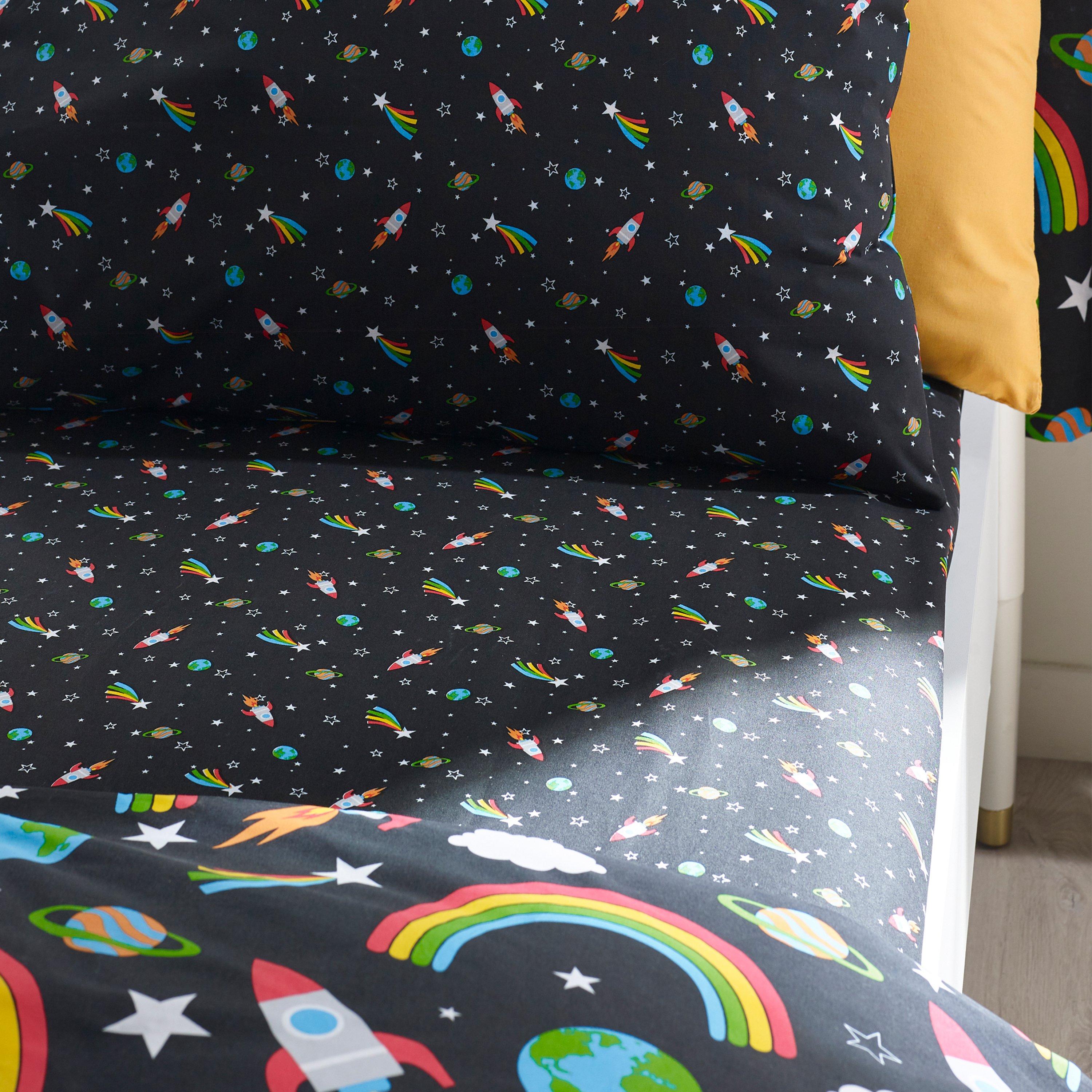 Black - Catherine Lansfield - Rainbow Rockets Fitted Sheet - 1