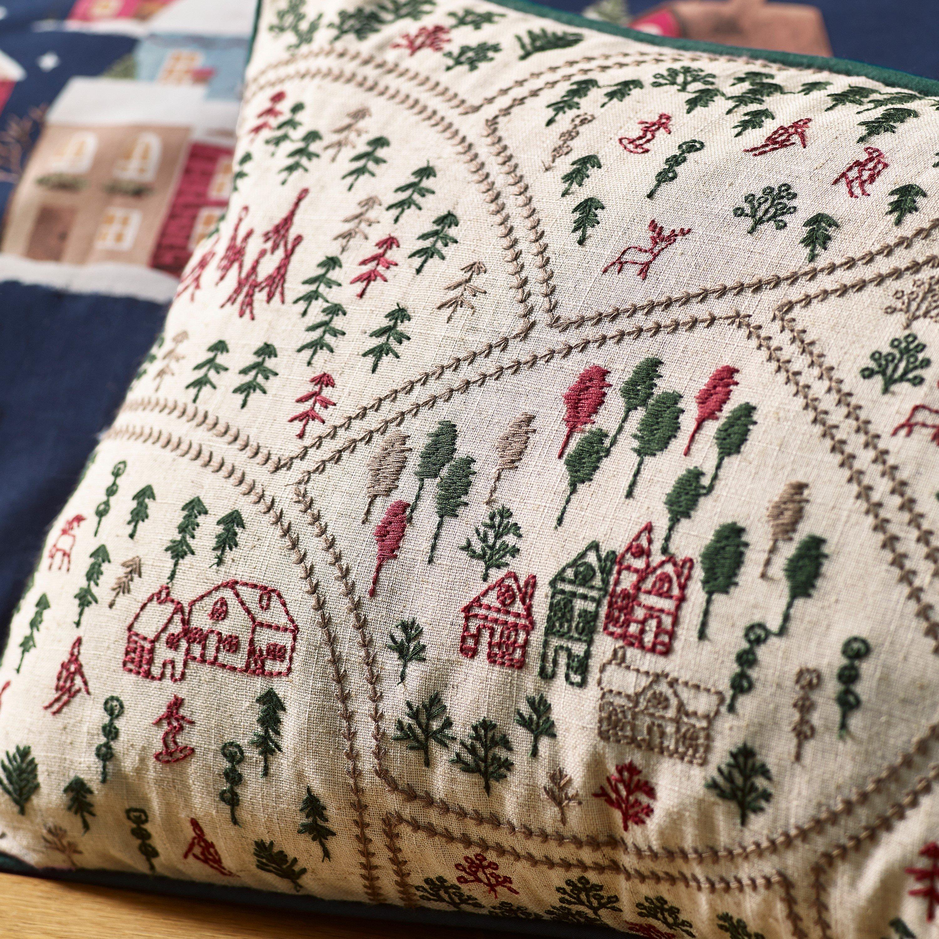 Natural - Catherine Lansfield - Christmas Ski Village Embroidered Cushion - 2