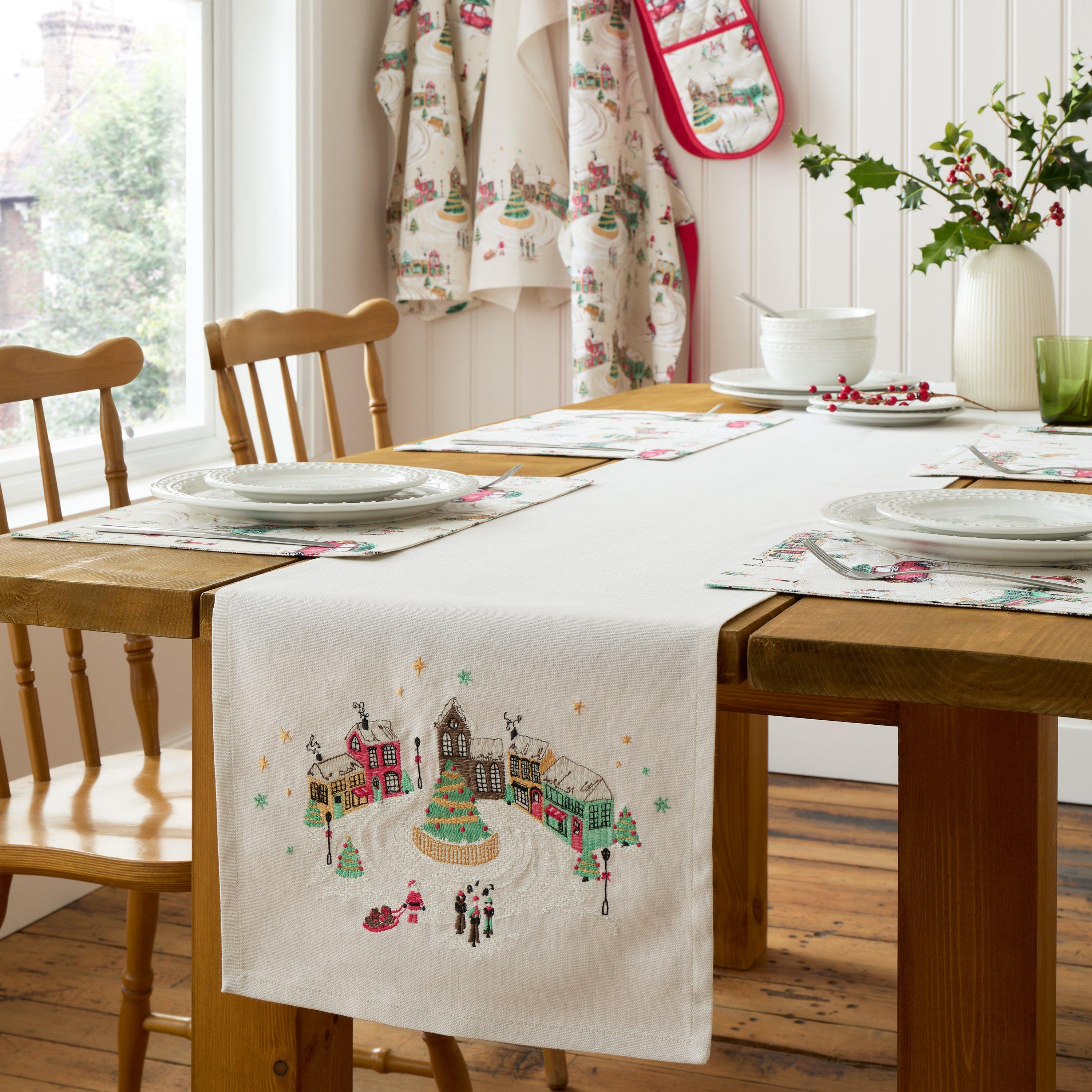 Natural - Catherine Lansfield - Christmas Town Cotton Dining Placemat 4 Pack - 2