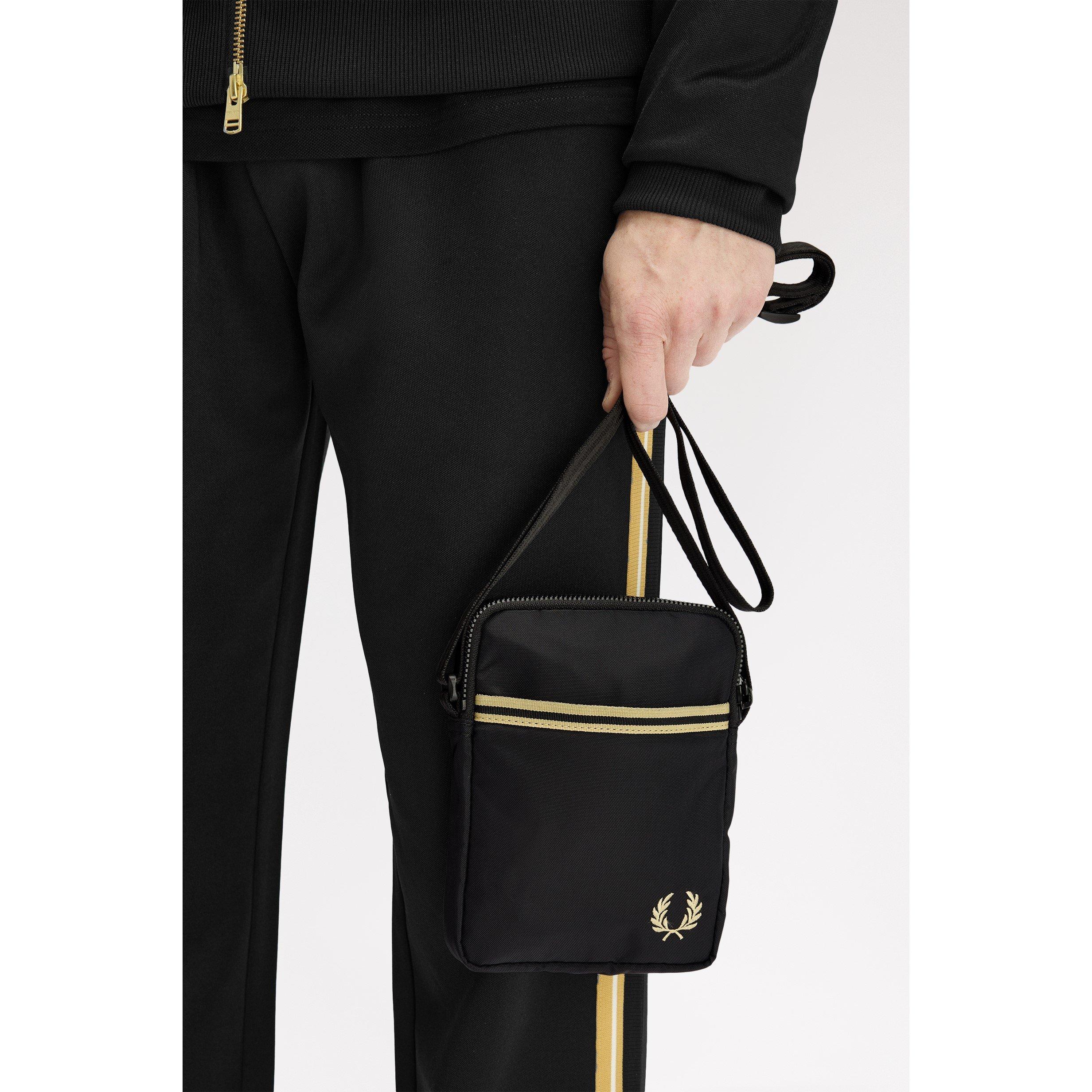 Blk/Gld 102 - Fred Perry - Fred Tape SideBag Sn63 - 4