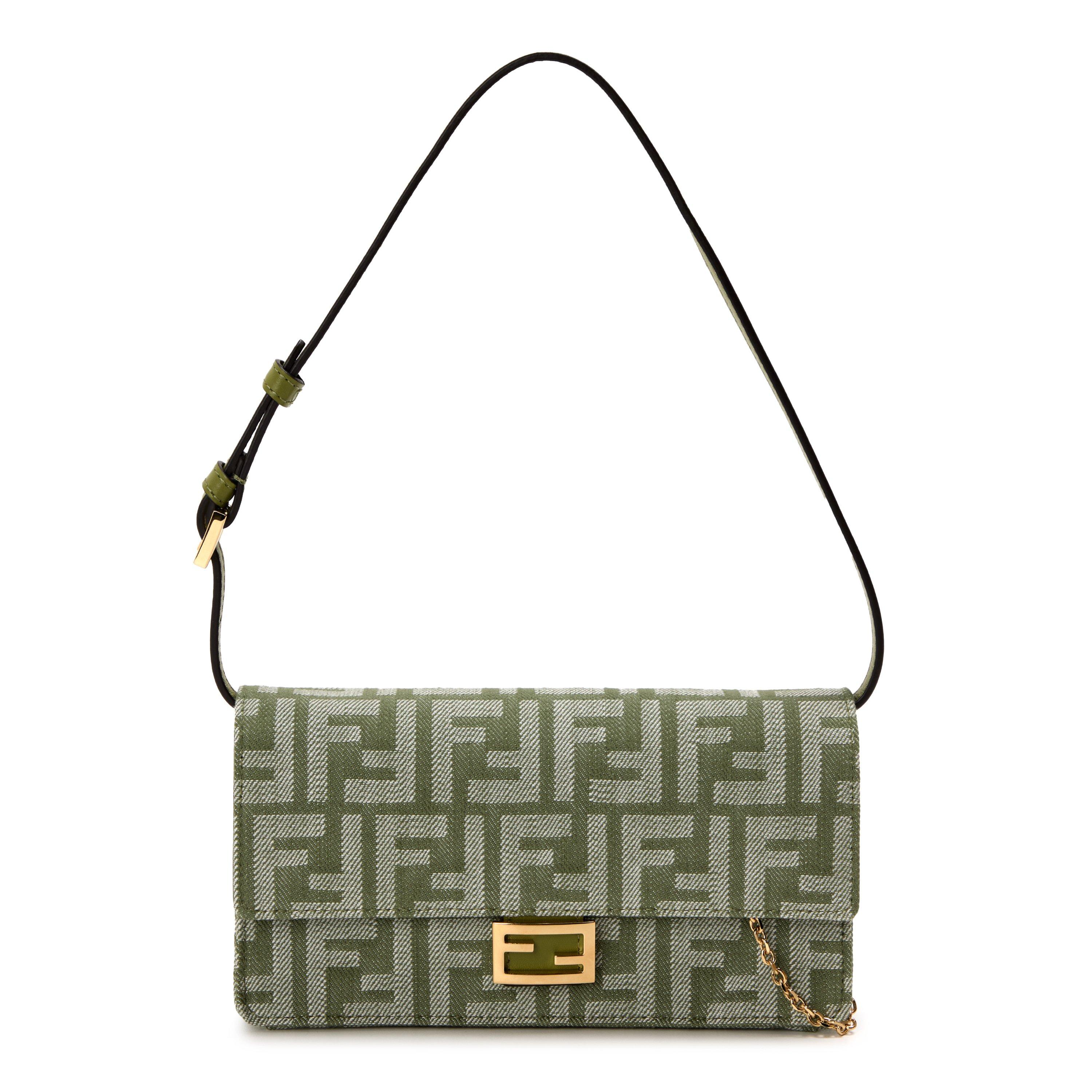 Fendi Women's Wallet On Chain
