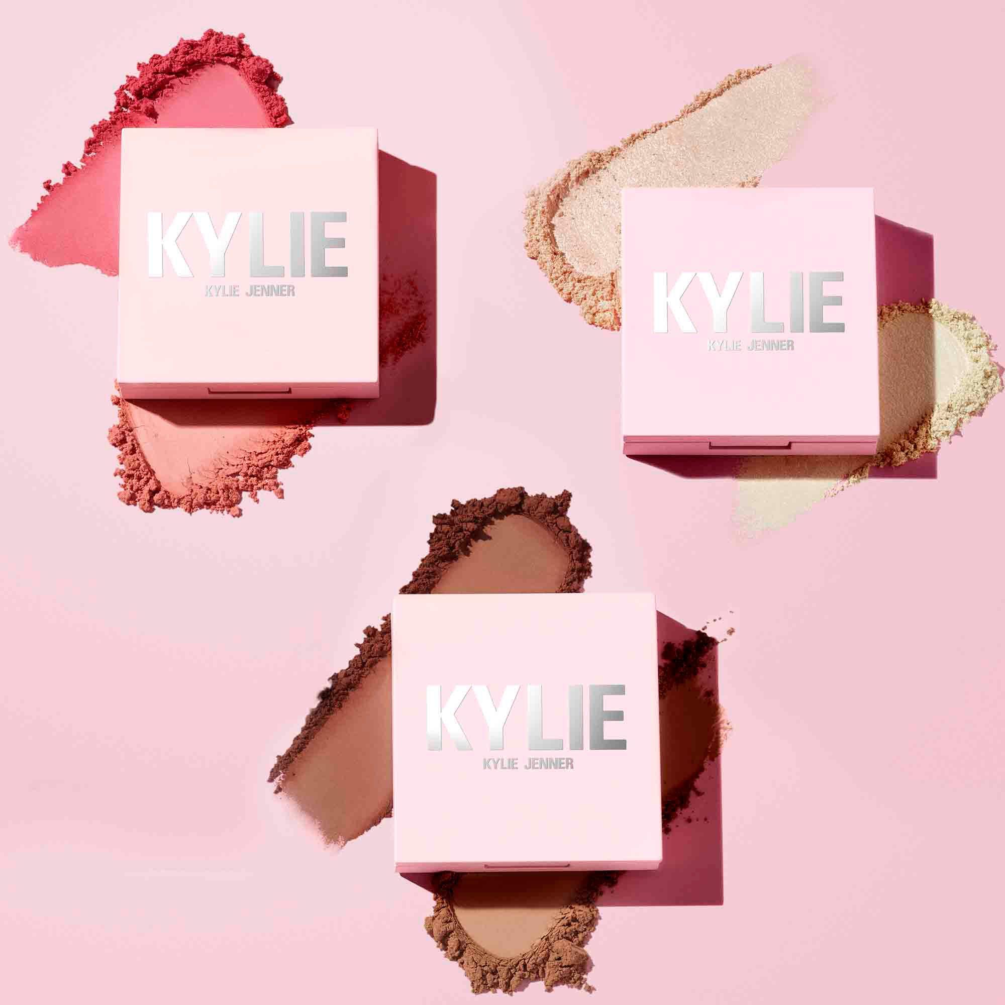 400 TANNED - Kylie Cosmetics - Kylie Cosmetics Pressed Bronzing Powder - 6
