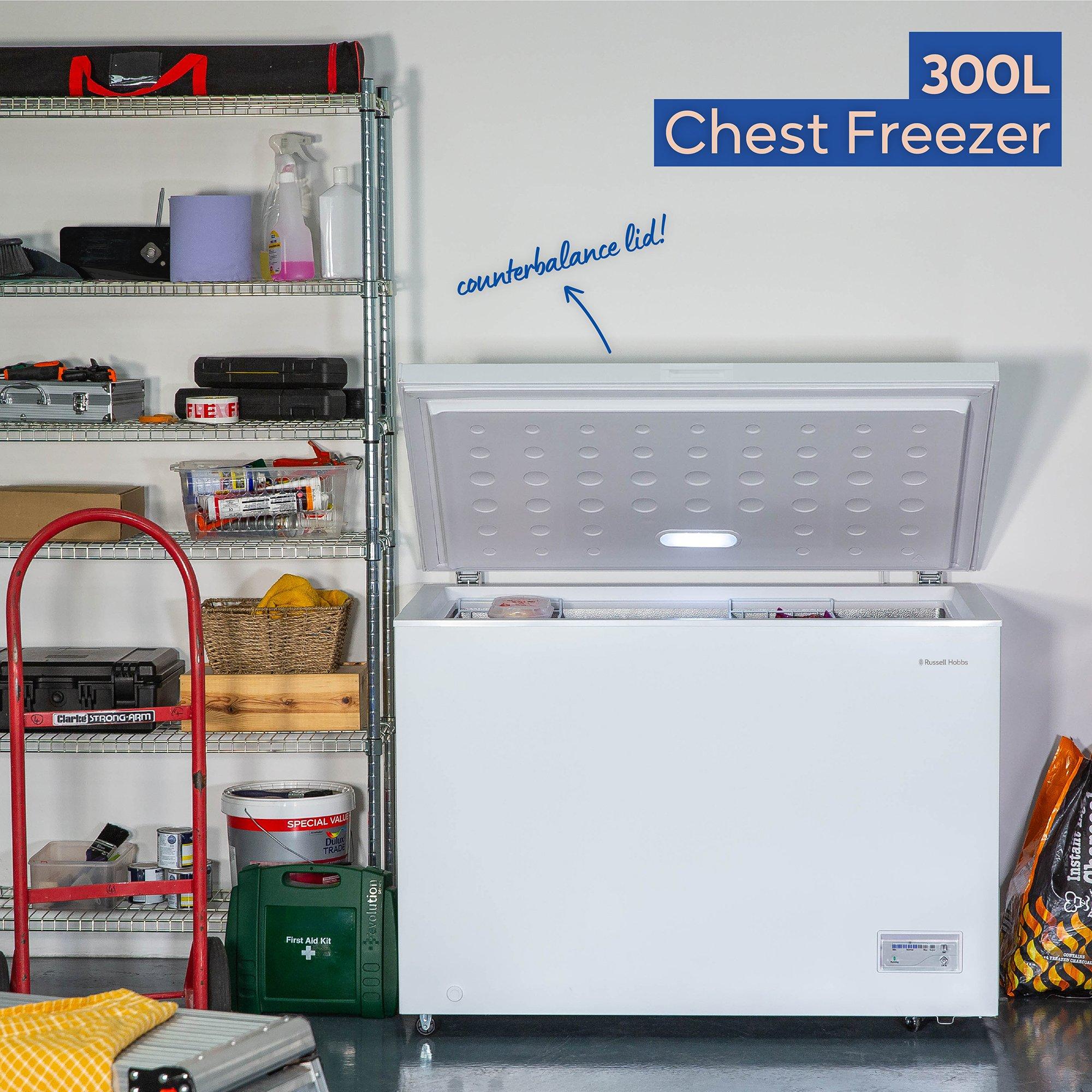 White - Russell Hobbs - RH300CF201W 300L Chest Freezer in White - 3