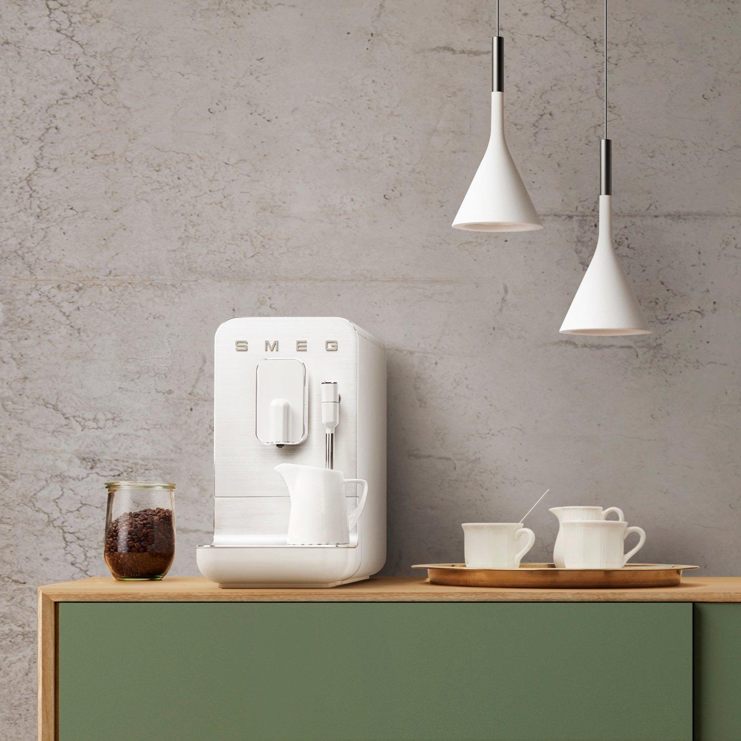 White - Smeg - Espresso Coffee Machine in Matt White - 9