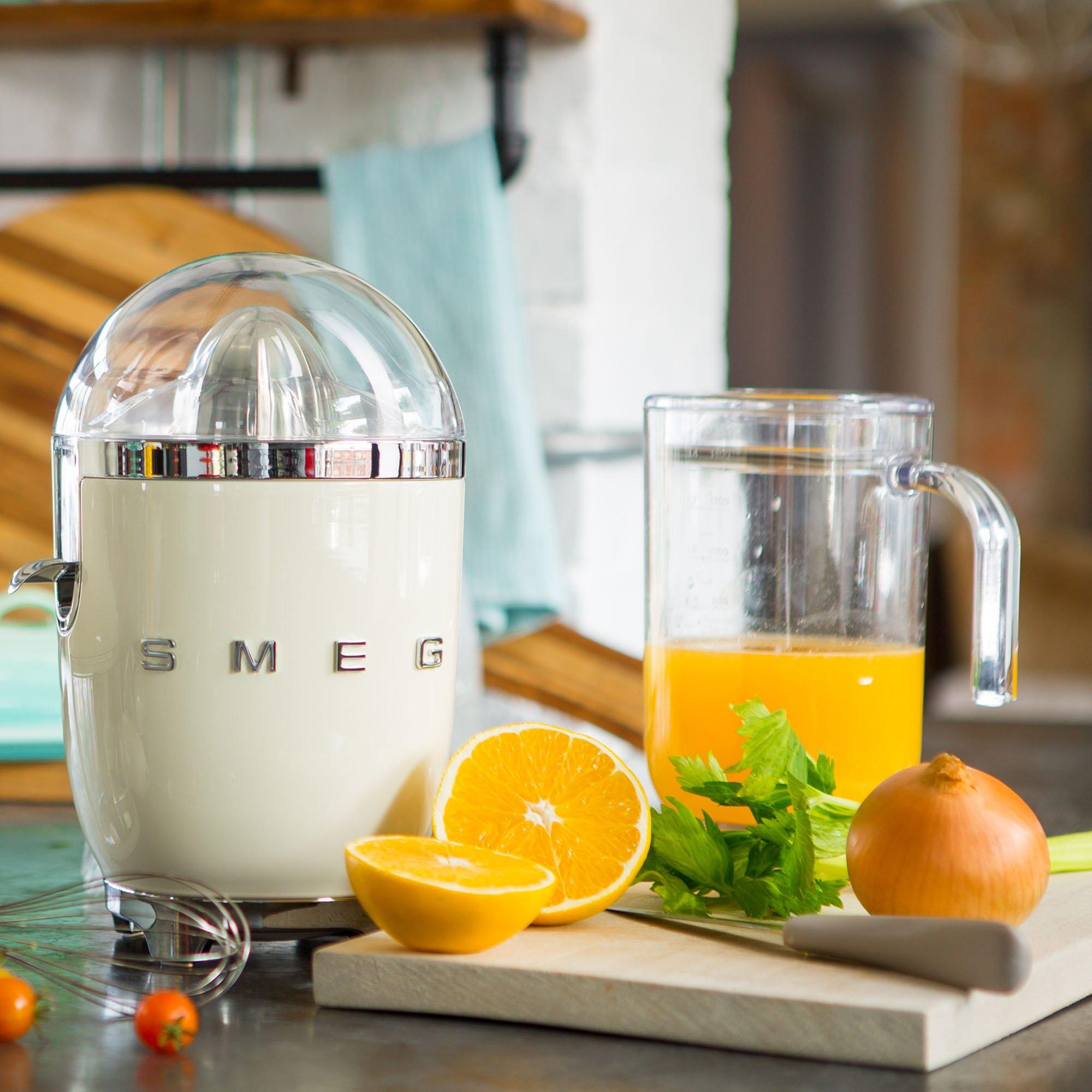 Cream - Smeg - 50s Style 70W Citrus Juicer - 5