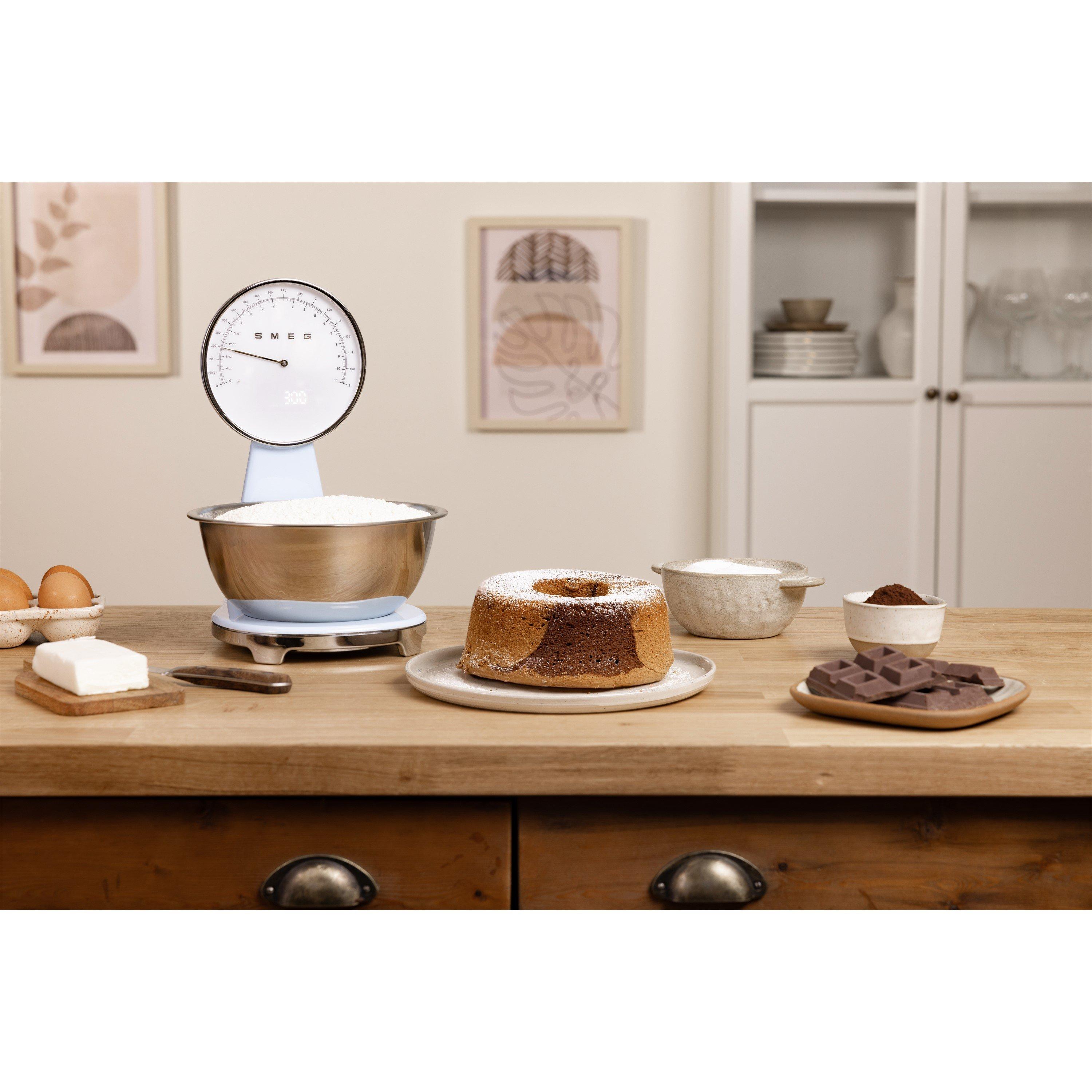 White - Smeg - Kitchen Scales in Pastel Blue - 3