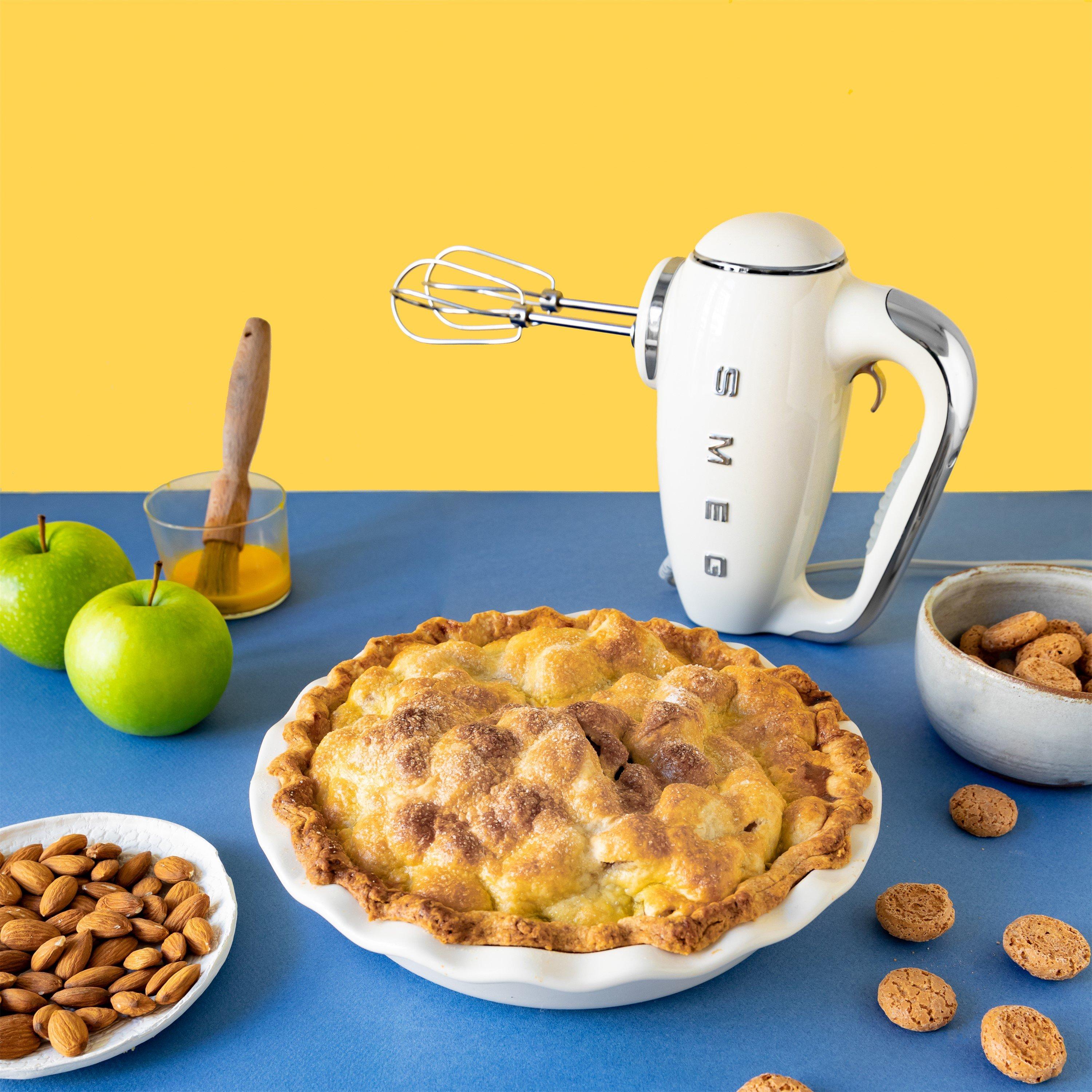 White - Smeg - 50s Style Hand Mixer White - 6